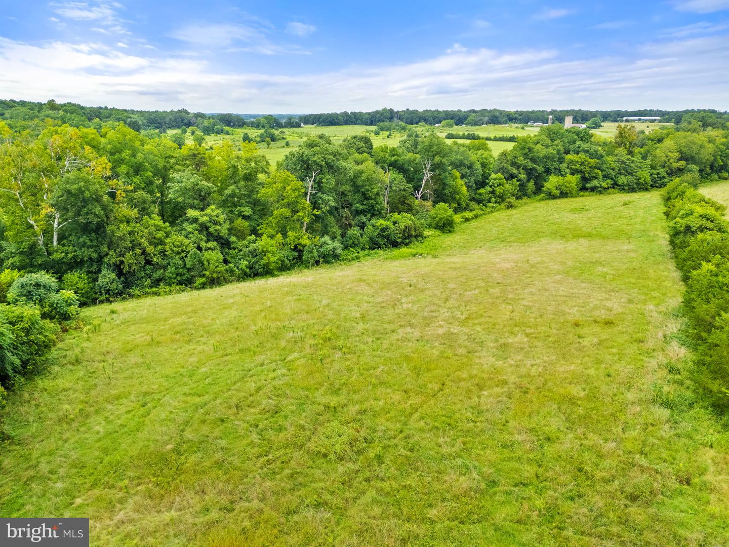 5474 WOODSIDE LN, BEALETON, Virginia 22712, 3 Bedrooms Bedrooms, ,2 BathroomsBathrooms,Farm,For sale,5474 WOODSIDE LN,VAFQ2018414 MLS # VAFQ2018414