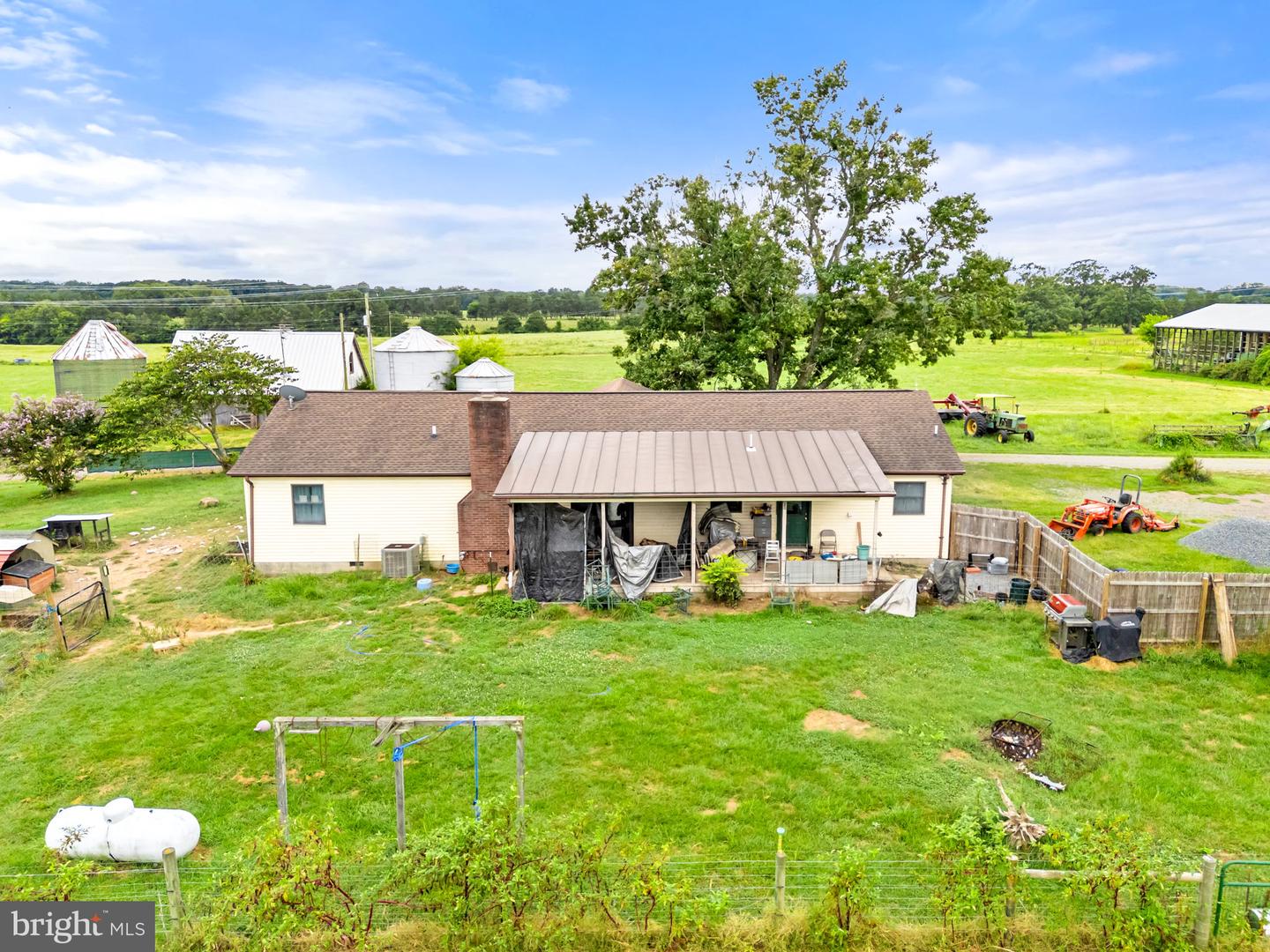 5474 WOODSIDE LN, BEALETON, Virginia 22712, 3 Bedrooms Bedrooms, ,2 BathroomsBathrooms,Farm,For sale,5474 WOODSIDE LN,VAFQ2018414 MLS # VAFQ2018414