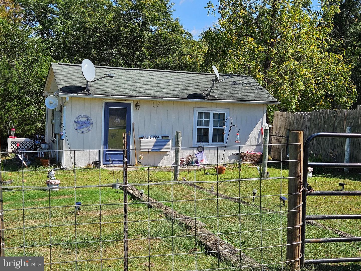 5474 WOODSIDE LN, BEALETON, Virginia 22712, 3 Bedrooms Bedrooms, ,2 BathroomsBathrooms,Farm,For sale,5474 WOODSIDE LN,VAFQ2018414 MLS # VAFQ2018414