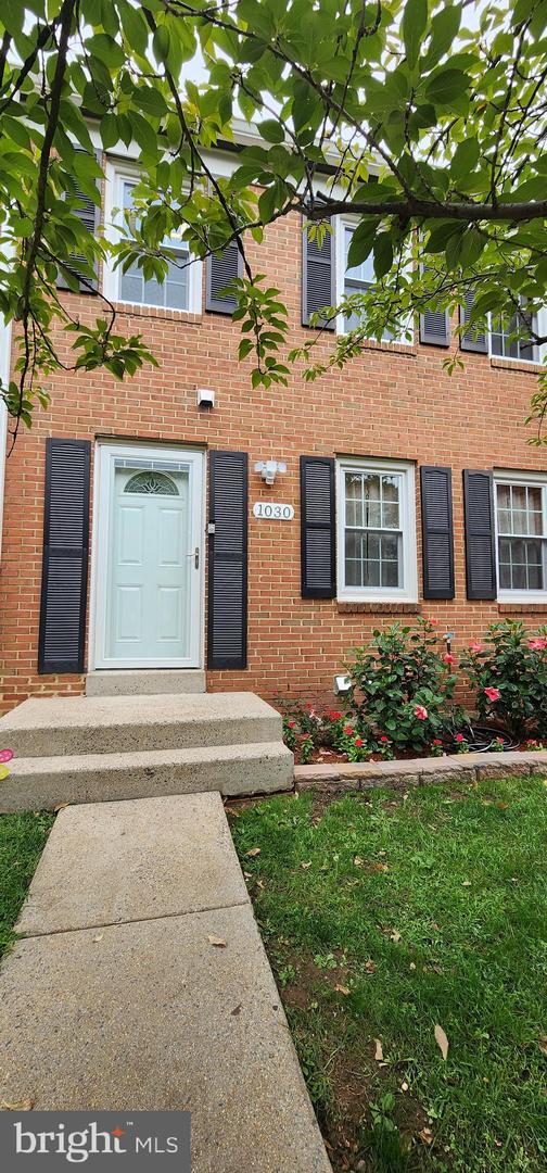 1030 SALISBURY CT, STERLING, Virginia 20164, 4 Bedrooms Bedrooms, ,3 BathroomsBathrooms,Residential,For sale,1030 SALISBURY CT,VALO2107676 MLS # VALO2107676