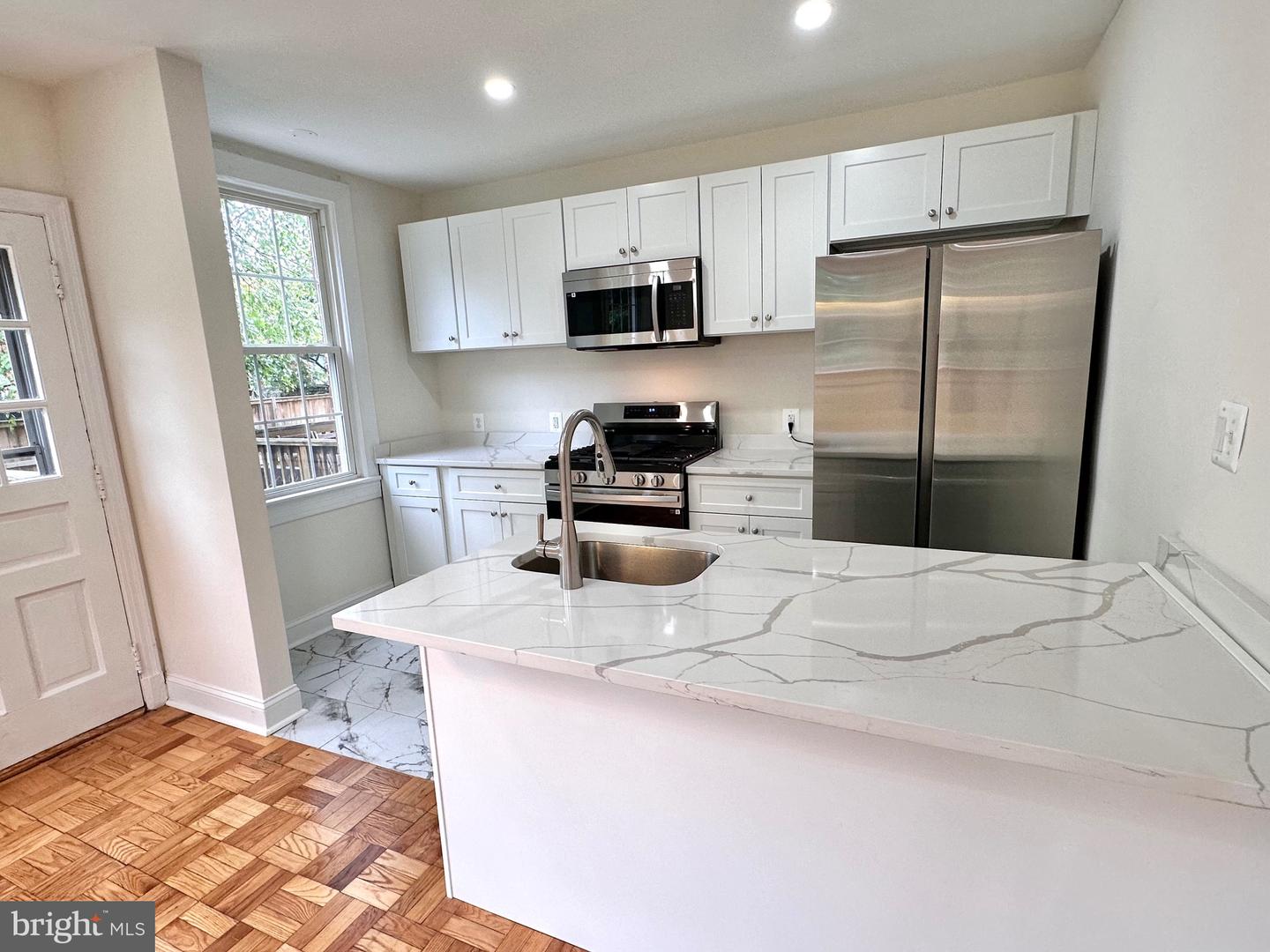 2600 16TH ST S #696, ARLINGTON, Virginia 22204, 2 Bedrooms Bedrooms, ,1 BathroomBathrooms,Residential,For sale,2600 16TH ST S #696,VAAR2064250 MLS # VAAR2064250