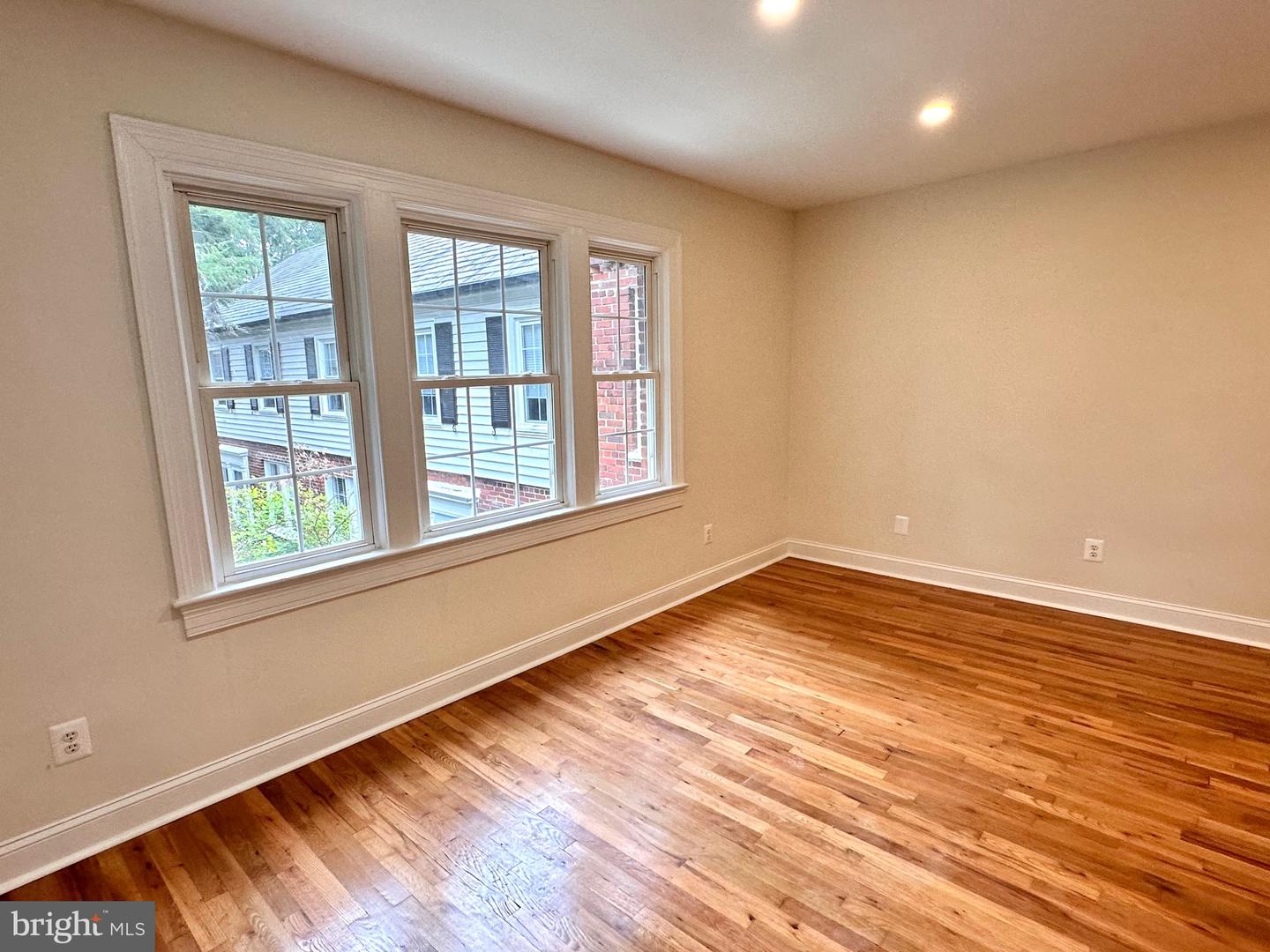 2600 16TH ST S #696, ARLINGTON, Virginia 22204, 2 Bedrooms Bedrooms, ,1 BathroomBathrooms,Residential,For sale,2600 16TH ST S #696,VAAR2064250 MLS # VAAR2064250