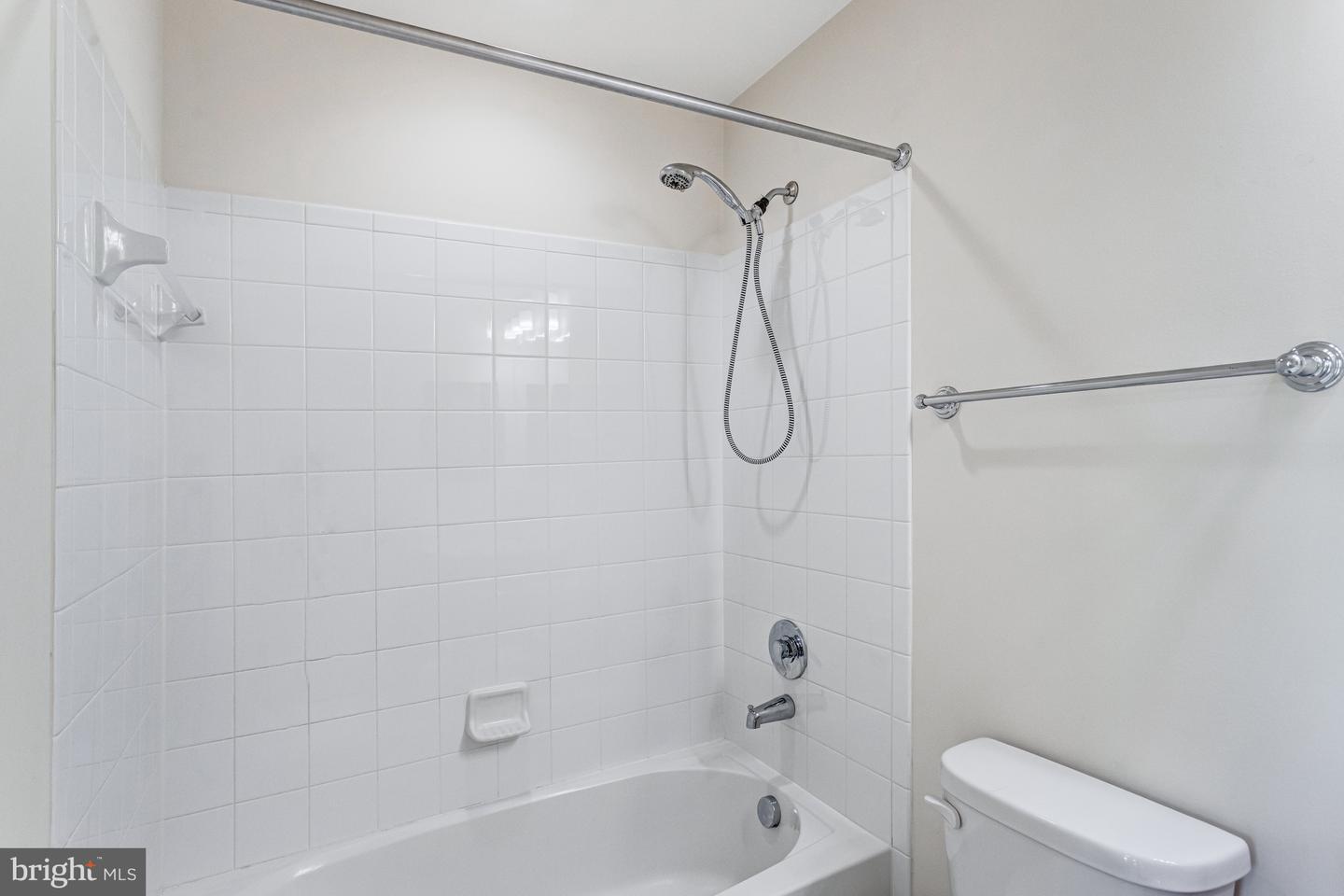 1575 RENATE DR, WOODBRIDGE, Virginia 22192, 3 Bedrooms Bedrooms, ,3 BathroomsBathrooms,Residential,For sale,1575 RENATE DR,VAPW2104958 MLS # VAPW2104958
