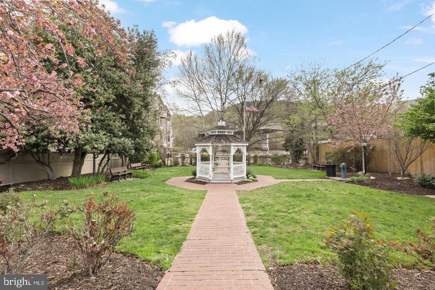 1575 RENATE DR, WOODBRIDGE, Virginia 22192, 3 Bedrooms Bedrooms, ,3 BathroomsBathrooms,Residential,For sale,1575 RENATE DR,VAPW2104958 MLS # VAPW2104958