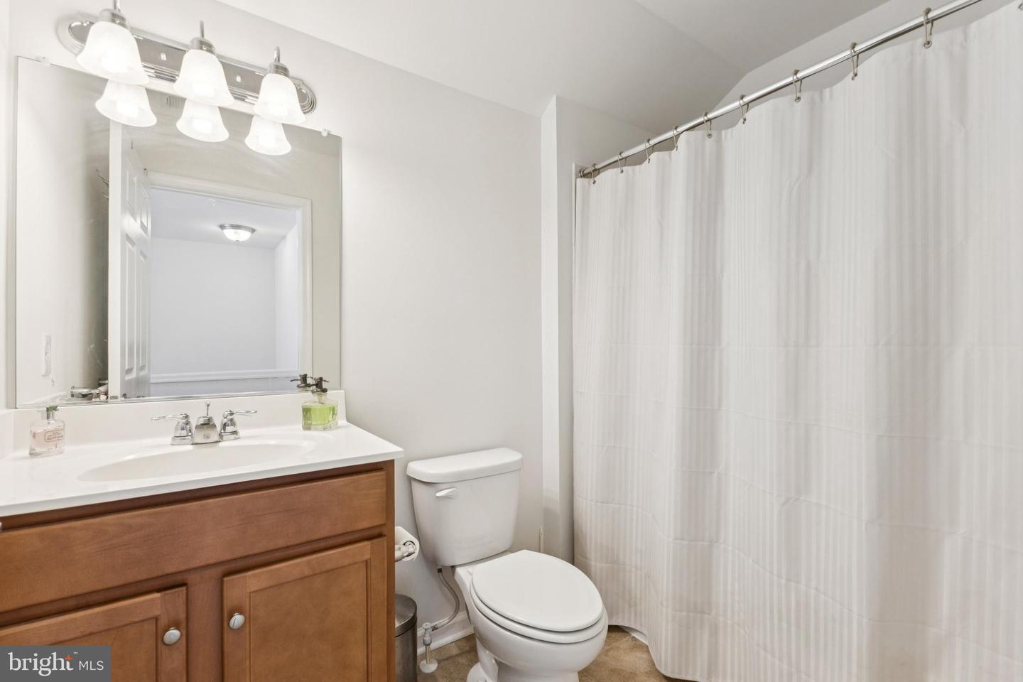 97 BATTERY POINT DR, FREDERICKSBURG, Virginia 22406, 3 Bedrooms Bedrooms, 12 Rooms Rooms,3 BathroomsBathrooms,Residential,For sale,97 BATTERY POINT DR,VAST2043100 MLS # VAST2043100