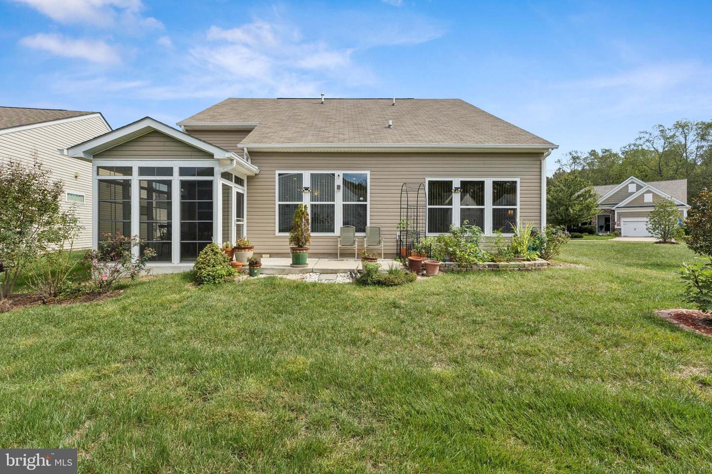 97 BATTERY POINT DR, FREDERICKSBURG, Virginia 22406, 3 Bedrooms Bedrooms, 12 Rooms Rooms,3 BathroomsBathrooms,Residential,For sale,97 BATTERY POINT DR,VAST2043100 MLS # VAST2043100