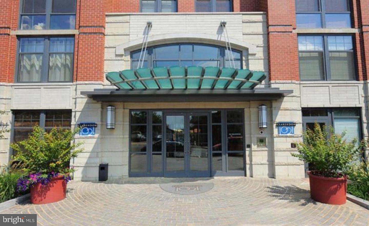 1021 N GARFIELD ST #806, ARLINGTON, Virginia 22201, 1 Room Rooms,1 BathroomBathrooms,Residential,For sale,1021 N GARFIELD ST #806,VAAR2064288 MLS # VAAR2064288