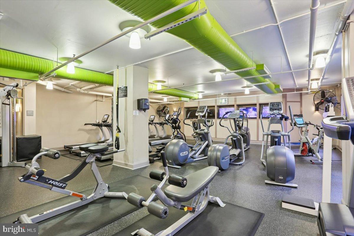 1021 N GARFIELD ST #806, ARLINGTON, Virginia 22201, 1 Room Rooms,1 BathroomBathrooms,Residential,For sale,1021 N GARFIELD ST #806,VAAR2064288 MLS # VAAR2064288 1021 N GARFIELD ST #806, ARLINGTON, Virginia 22201, 1 Room Rooms,1 BathroomBathrooms,Residential,For sale,1021 N GARFIELD ST #806,VAAR2064288 MLS # VAAR2064288