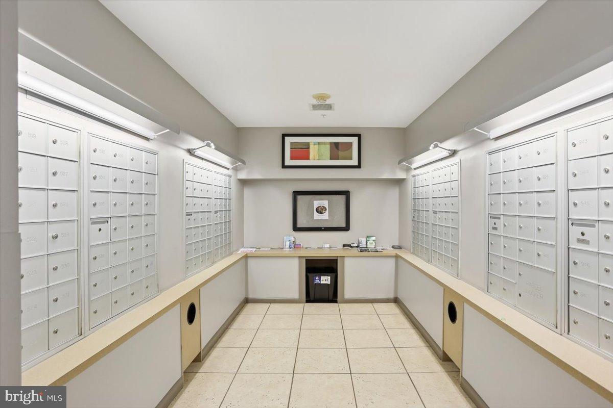 1021 N GARFIELD ST #806, ARLINGTON, Virginia 22201, 1 Room Rooms,1 BathroomBathrooms,Residential,For sale,1021 N GARFIELD ST #806,VAAR2064288 MLS # VAAR2064288 1021 N GARFIELD ST #806, ARLINGTON, Virginia 22201, 1 Room Rooms,1 BathroomBathrooms,Residential,For sale,1021 N GARFIELD ST #806,VAAR2064288 MLS # VAAR2064288