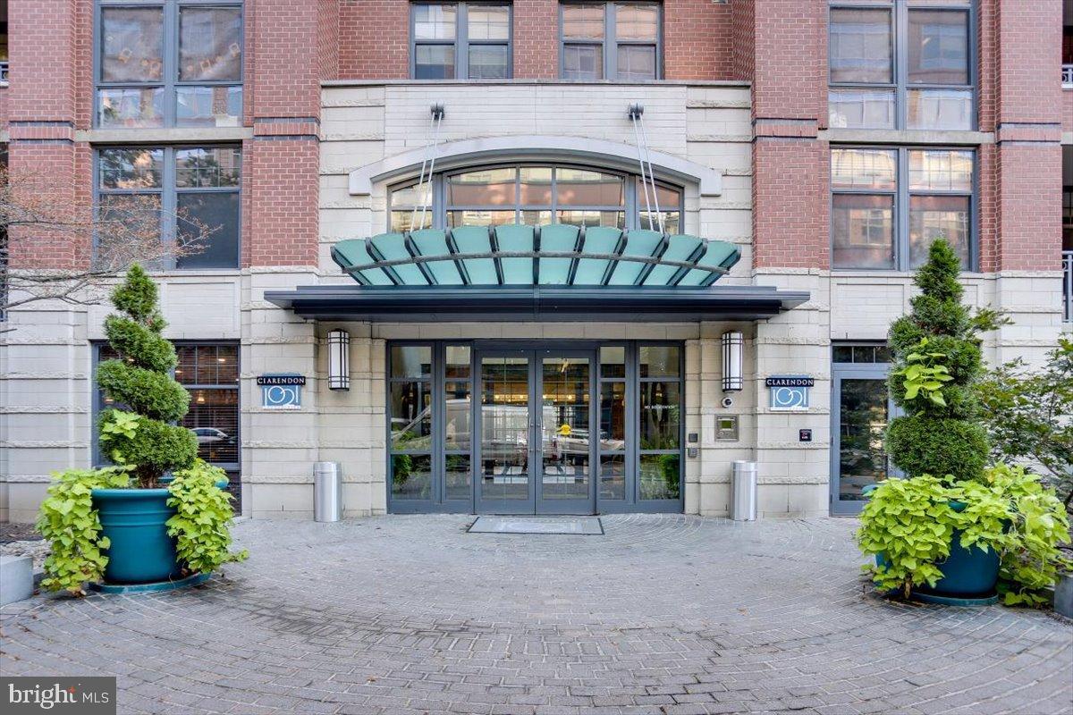 1021 N GARFIELD ST #806, ARLINGTON, Virginia 22201, 1 Room Rooms,1 BathroomBathrooms,Residential,For sale,1021 N GARFIELD ST #806,VAAR2064288 MLS # VAAR2064288 1021 N GARFIELD ST #806, ARLINGTON, Virginia 22201, 1 Room Rooms,1 BathroomBathrooms,Residential,For sale,1021 N GARFIELD ST #806,VAAR2064288 MLS # VAAR2064288