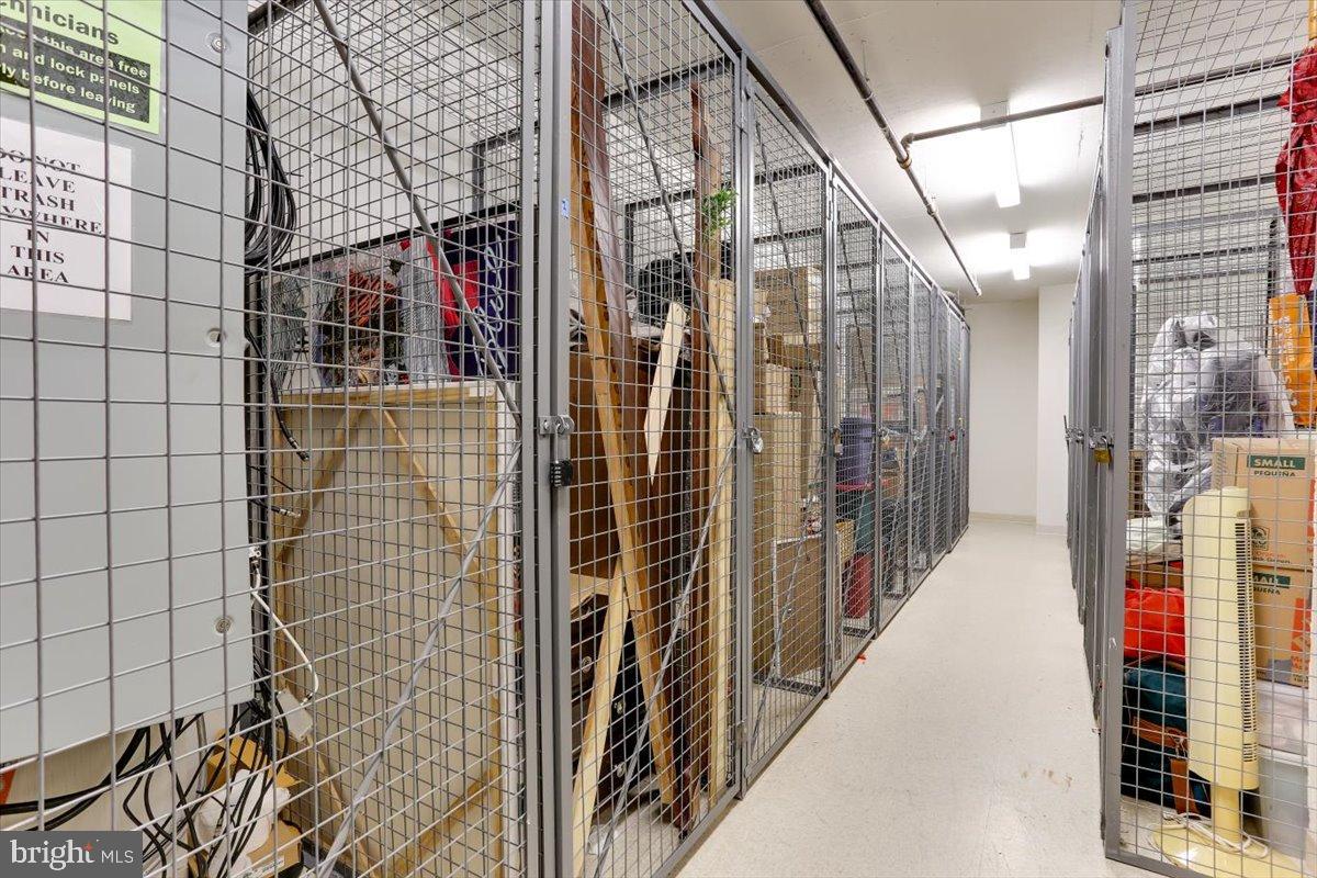 1021 N GARFIELD ST #806, ARLINGTON, Virginia 22201, 1 Room Rooms,1 BathroomBathrooms,Residential,For sale,1021 N GARFIELD ST #806,VAAR2064288 MLS # VAAR2064288 1021 N GARFIELD ST #806, ARLINGTON, Virginia 22201, 1 Room Rooms,1 BathroomBathrooms,Residential,For sale,1021 N GARFIELD ST #806,VAAR2064288 MLS # VAAR2064288