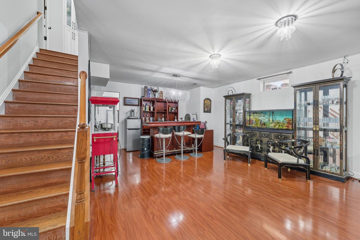 2725 ROBALEED WAY, HERNDON, Virginia 20171, 6 Bedrooms Bedrooms, 20 Rooms Rooms,4 BathroomsBathrooms,Residential,For sale,2725 ROBALEED WAY,VAFX2269916 MLS # VAFX2269916