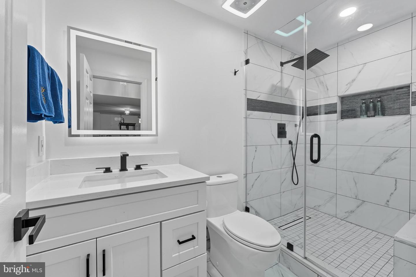 2725 ROBALEED WAY, HERNDON, Virginia 20171, 6 Bedrooms Bedrooms, 20 Rooms Rooms,4 BathroomsBathrooms,Residential,For sale,2725 ROBALEED WAY,VAFX2269916 MLS # VAFX2269916