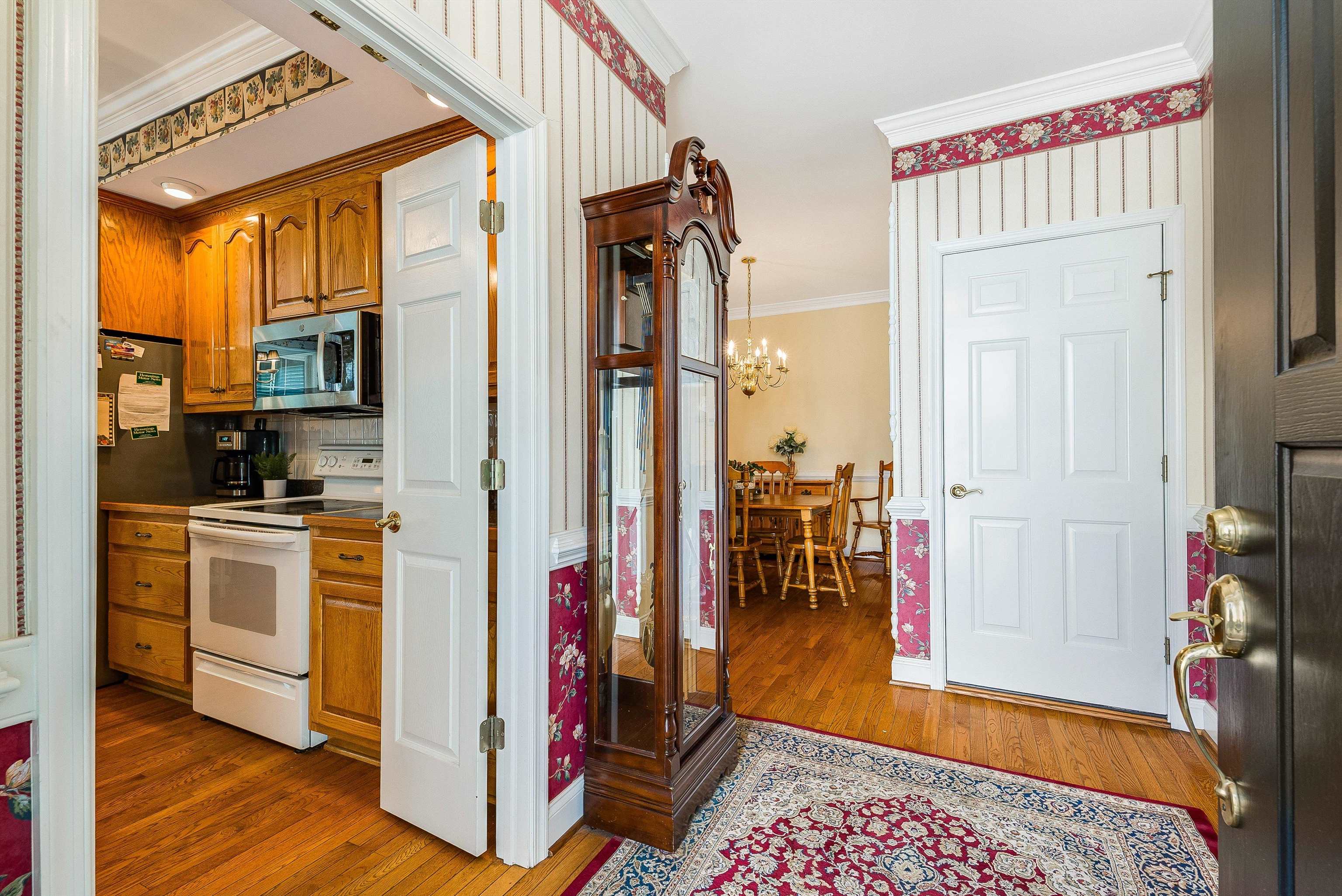 757 GOVERNORS WAY, WAYNESBORO, Virginia 22980, 3 Bedrooms Bedrooms, ,2 BathroomsBathrooms,Residential,757 GOVERNORS WAY,669512 MLS # 669512