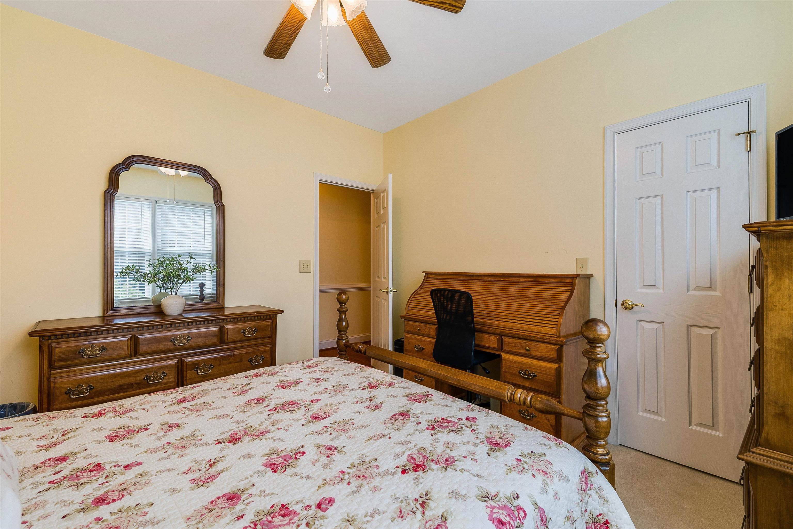 757 GOVERNORS WAY, WAYNESBORO, Virginia 22980, 3 Bedrooms Bedrooms, ,2 BathroomsBathrooms,Residential,757 GOVERNORS WAY,669512 MLS # 669512
