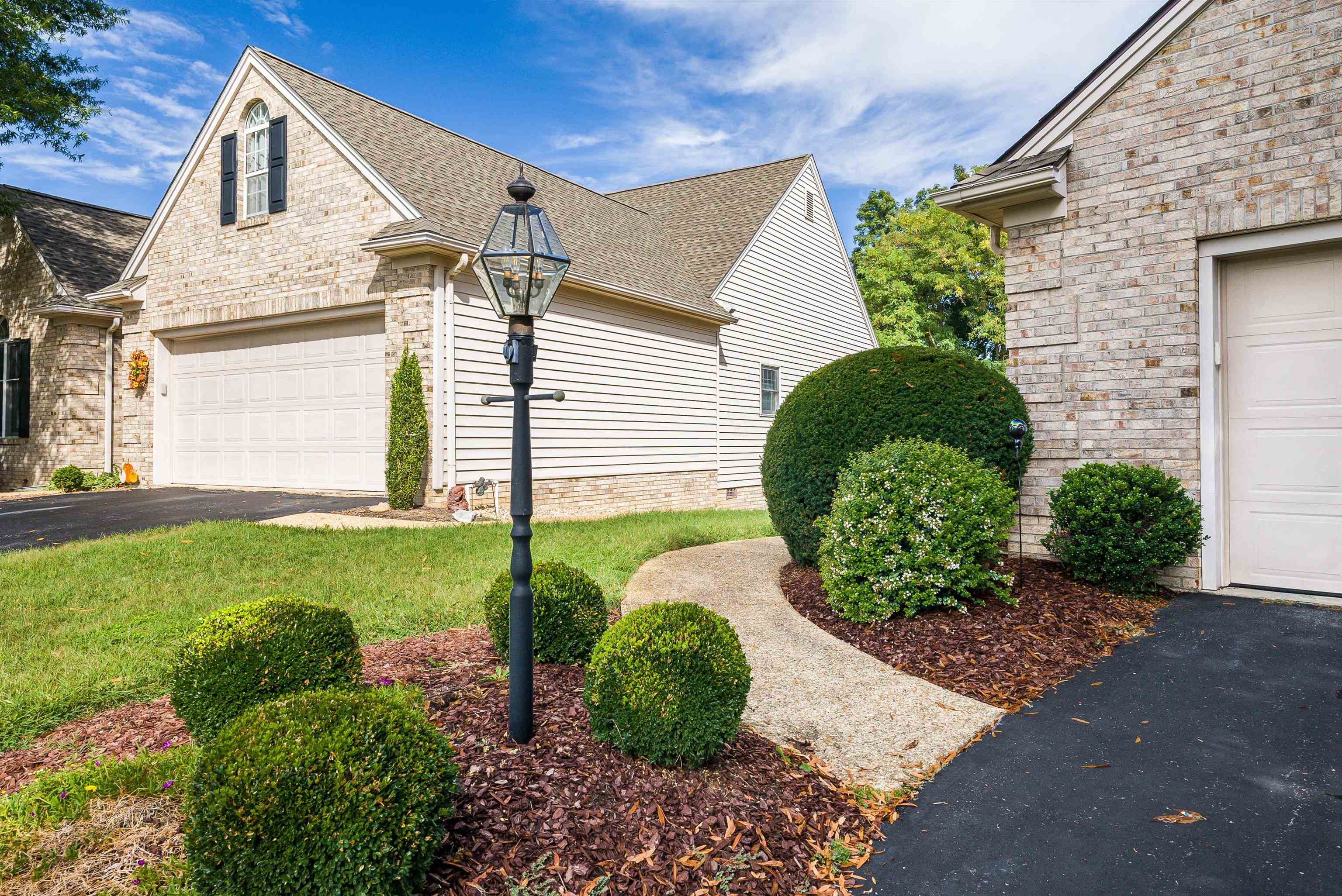757 GOVERNORS WAY, WAYNESBORO, Virginia 22980, 3 Bedrooms Bedrooms, ,2 BathroomsBathrooms,Residential,757 GOVERNORS WAY,669512 MLS # 669512