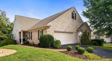 757 GOVERNORS WAY, WAYNESBORO, Virginia 22980, 3 Bedrooms Bedrooms, ,2 BathroomsBathrooms,Residential,757 GOVERNORS WAY,669512 MLS # 669512