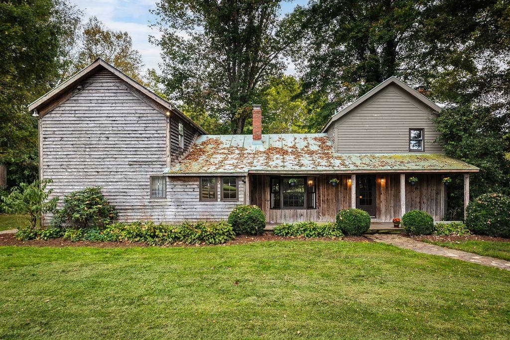 8787 THORNY BRANCH RD, BRIDGEWATER, Virginia 22812, 4 Bedrooms Bedrooms, ,3 BathroomsBathrooms,Residential,8787 THORNY BRANCH RD,669520 MLS # 669520