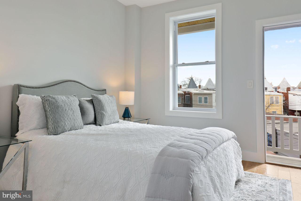 1023 FLORIDA AVE NE, WASHINGTON, District Of Columbia 20002, 5 Bedrooms Bedrooms, ,3 BathroomsBathrooms,Residential,For sale,1023 FLORIDA AVE NE,DCDC2220562 MLS # DCDC2220562