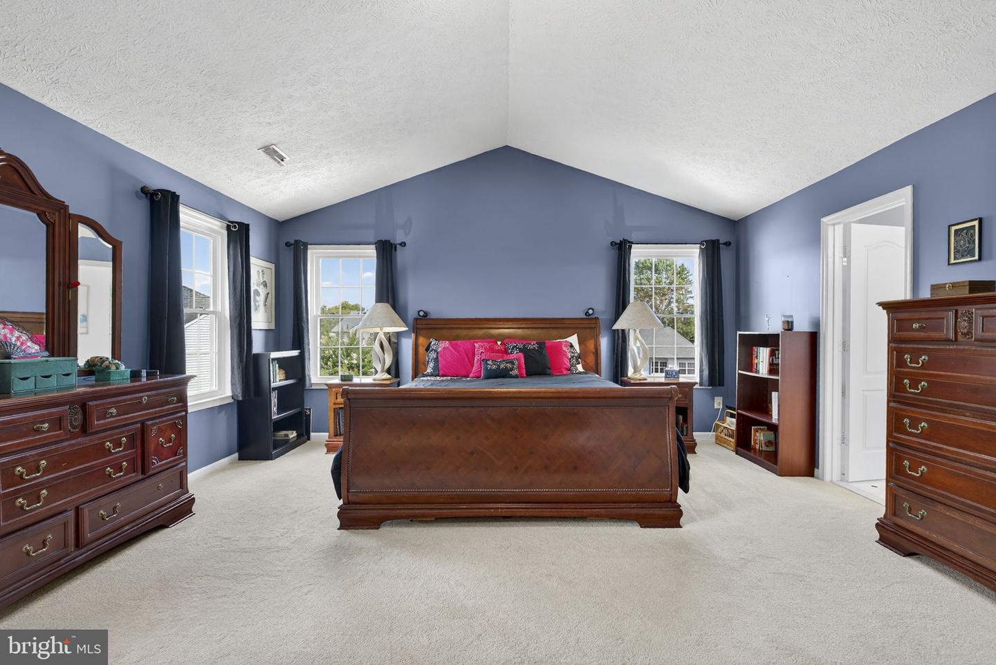 364 EQUESTRIAN RD, WARRENTON, Virginia 20186, 4 Bedrooms Bedrooms, ,2 BathroomsBathrooms,Residential,For sale,364 EQUESTRIAN RD,VAFQ2018204 MLS # VAFQ2018204