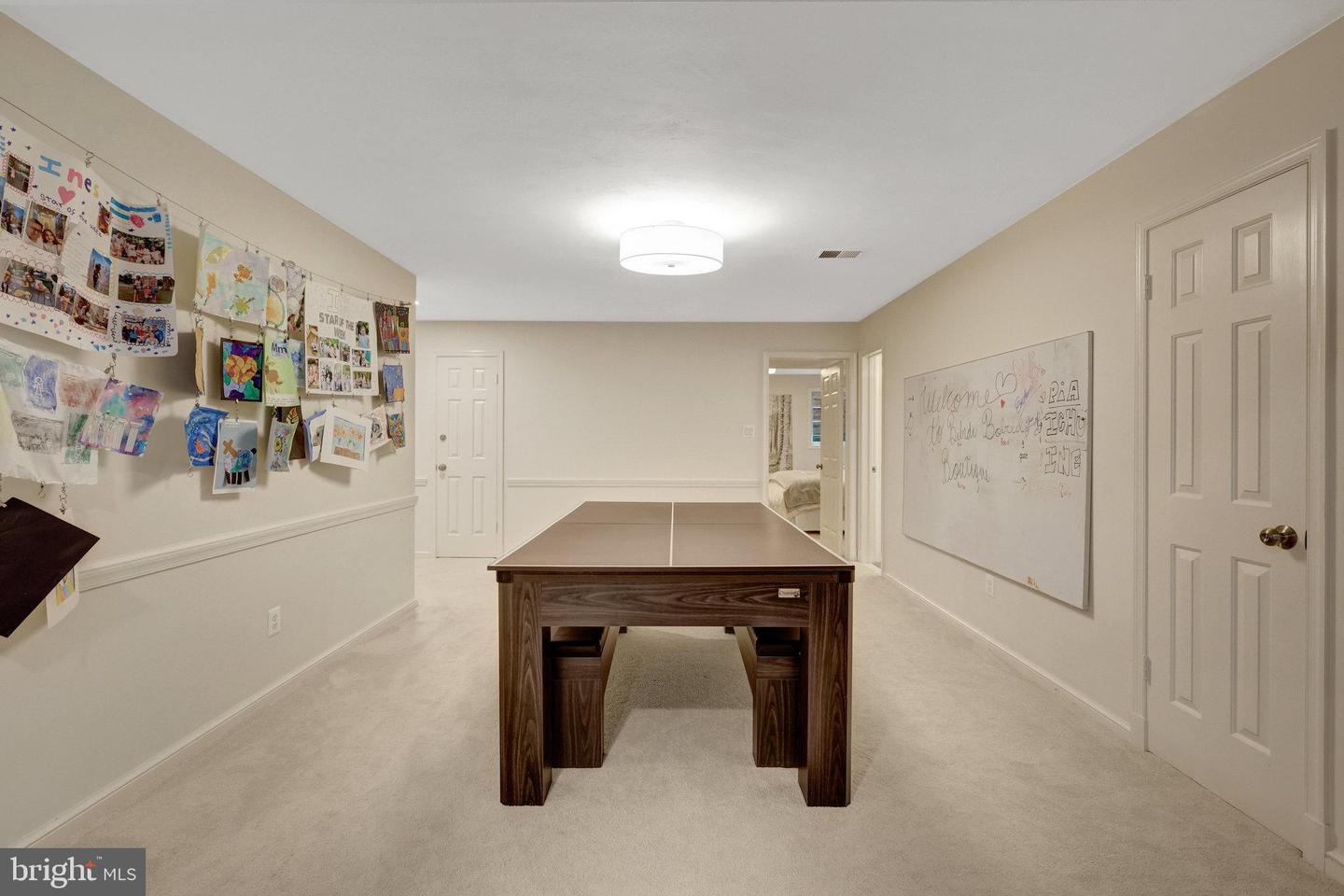 6305 DUNAWAY CT, MCLEAN, Virginia 22101, 6 Bedrooms Bedrooms, ,6 BathroomsBathrooms,Residential,For sale,6305 DUNAWAY CT,VAFX2266276 MLS # VAFX2266276