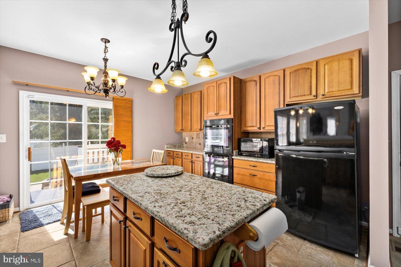 5906 W COPPER MOUNTAIN DR, SPOTSYLVANIA, Virginia 22553, 4 Bedrooms Bedrooms, 18 Rooms Rooms,3 BathroomsBathrooms,Residential,For sale,5906 W COPPER MOUNTAIN DR,VASP2036312 MLS # VASP2036312