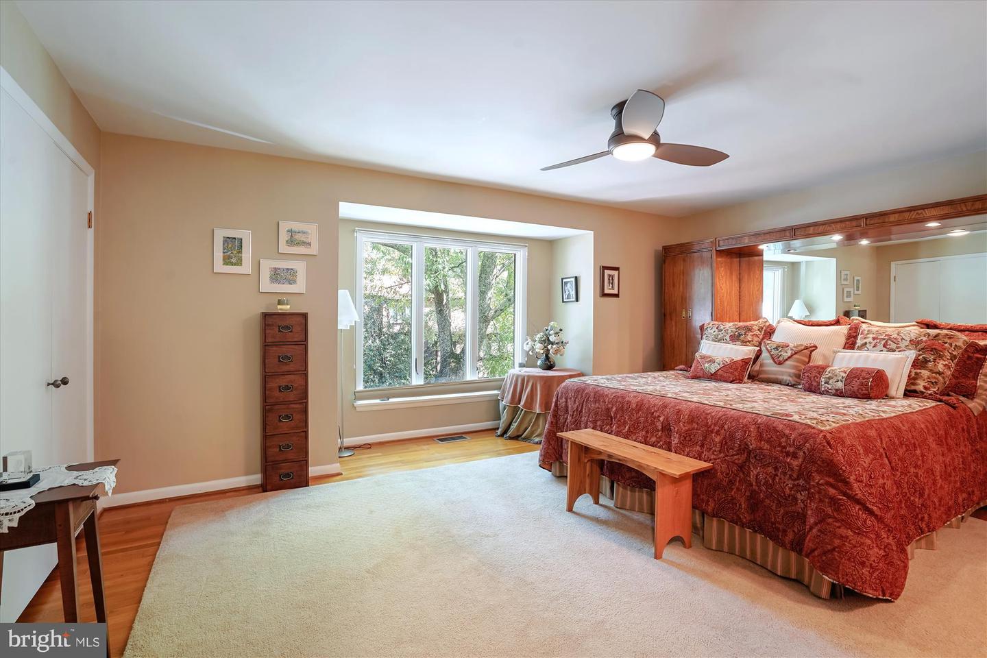 3501 REDWOOD CT, FAIRFAX, Virginia 22030, 4 Bedrooms Bedrooms, ,2 BathroomsBathrooms,Residential,For sale,3501 REDWOOD CT,VAFC2007068 MLS # VAFC2007068