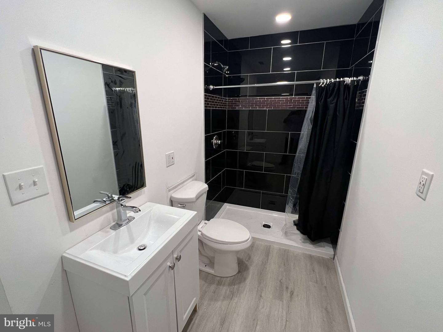 1278 MORSE ST NE, WASHINGTON, District Of Columbia 20002, 6 Bedrooms Bedrooms, ,4 BathroomsBathrooms,Residential,For sale,1278 MORSE ST NE,DCDC2223914 MLS # DCDC2223914