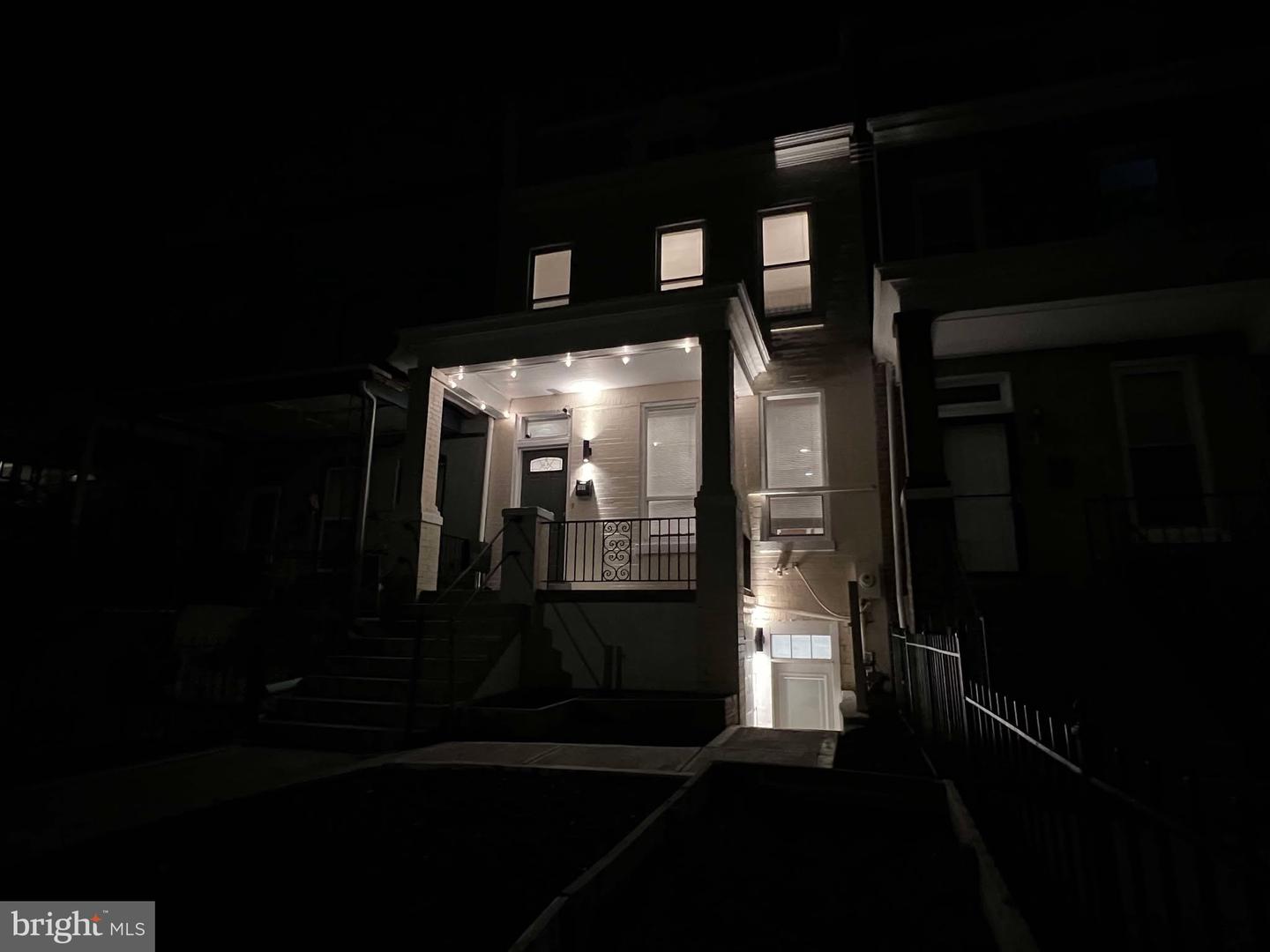1278 MORSE ST NE, WASHINGTON, District Of Columbia 20002, 6 Bedrooms Bedrooms, ,4 BathroomsBathrooms,Residential,For sale,1278 MORSE ST NE,DCDC2223914 MLS # DCDC2223914