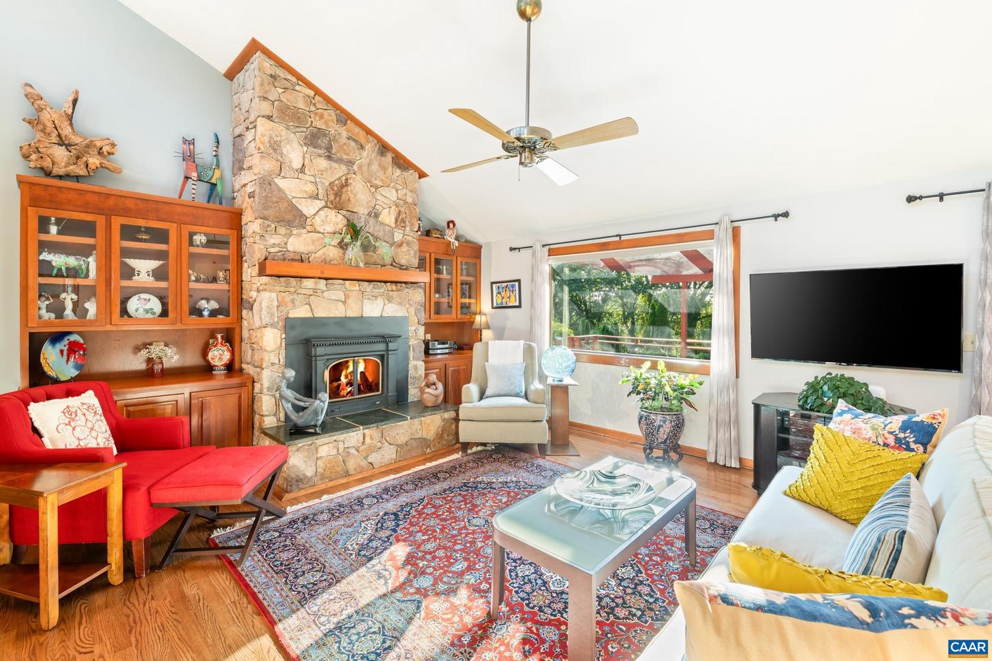 3869 STONY POINT RD, KESWICK, Virginia 22942, 3 Bedrooms Bedrooms, ,2 BathroomsBathrooms,Residential,For sale,3869 STONY POINT RD,669451 MLS # 669451