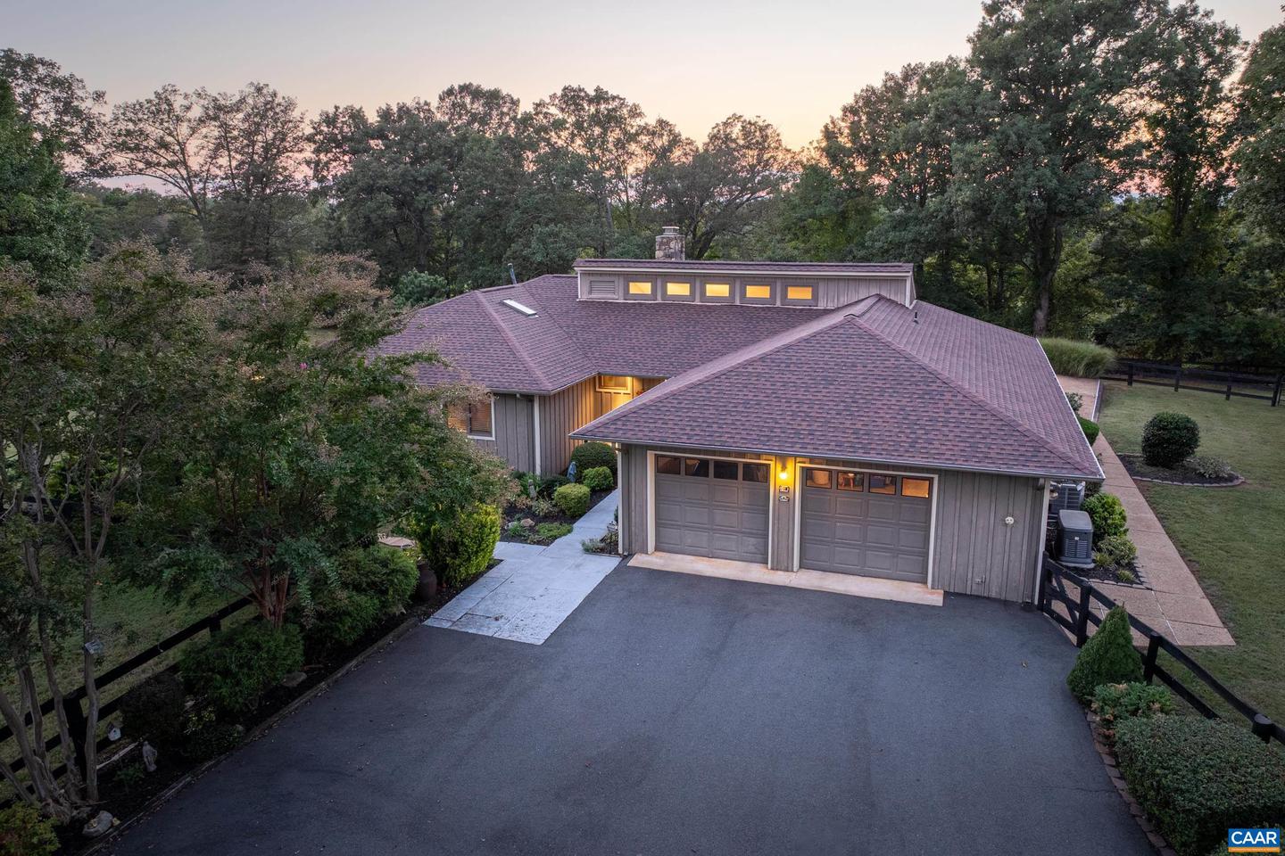 3869 STONY POINT RD, KESWICK, Virginia 22942, 3 Bedrooms Bedrooms, ,2 BathroomsBathrooms,Residential,For sale,3869 STONY POINT RD,669451 MLS # 669451