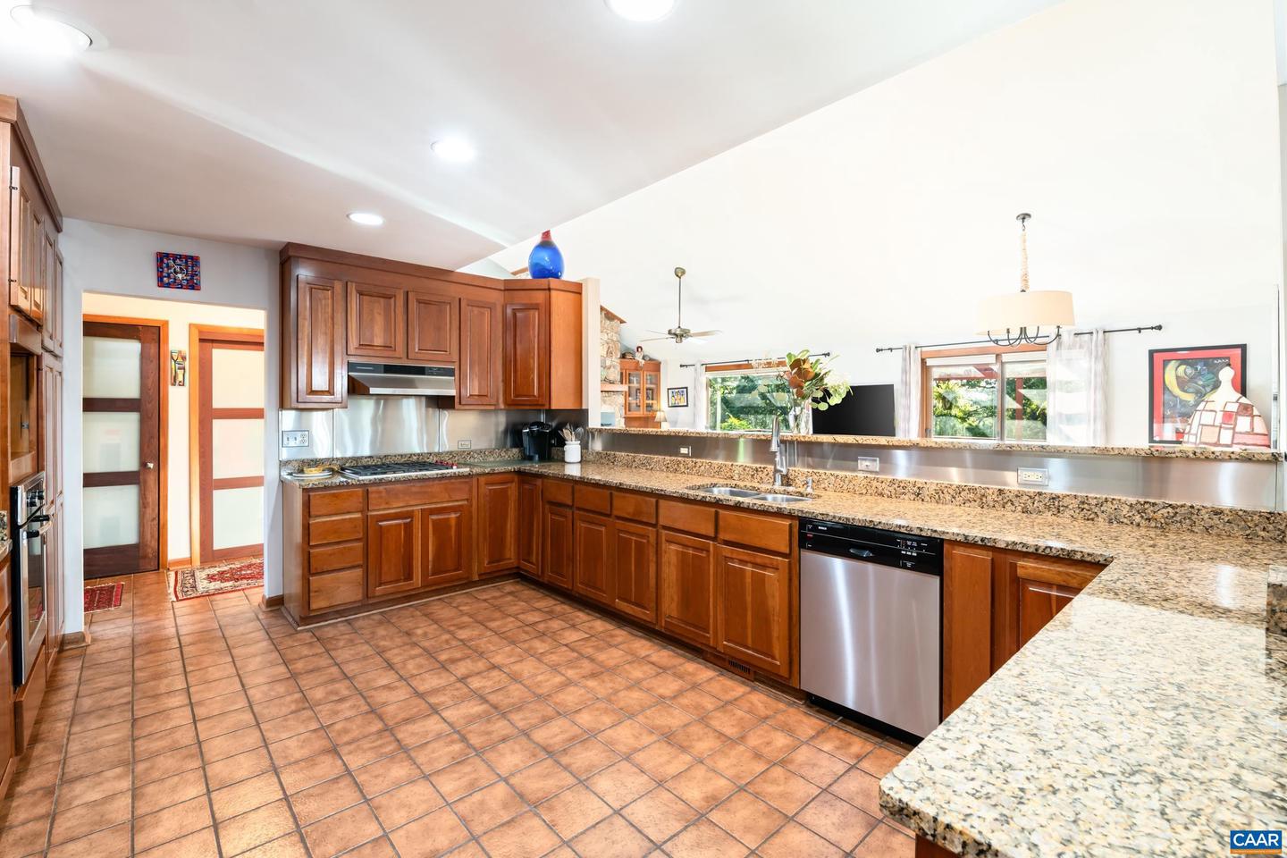 3869 STONY POINT RD, KESWICK, Virginia 22942, 3 Bedrooms Bedrooms, ,2 BathroomsBathrooms,Residential,For sale,3869 STONY POINT RD,669451 MLS # 669451