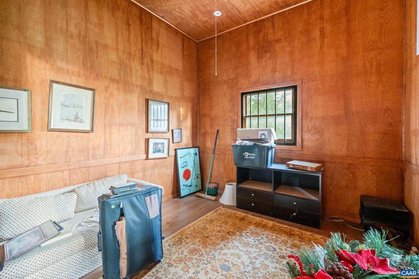 3869 STONY POINT RD, KESWICK, Virginia 22942, 3 Bedrooms Bedrooms, ,2 BathroomsBathrooms,Residential,For sale,3869 STONY POINT RD,669451 MLS # 669451