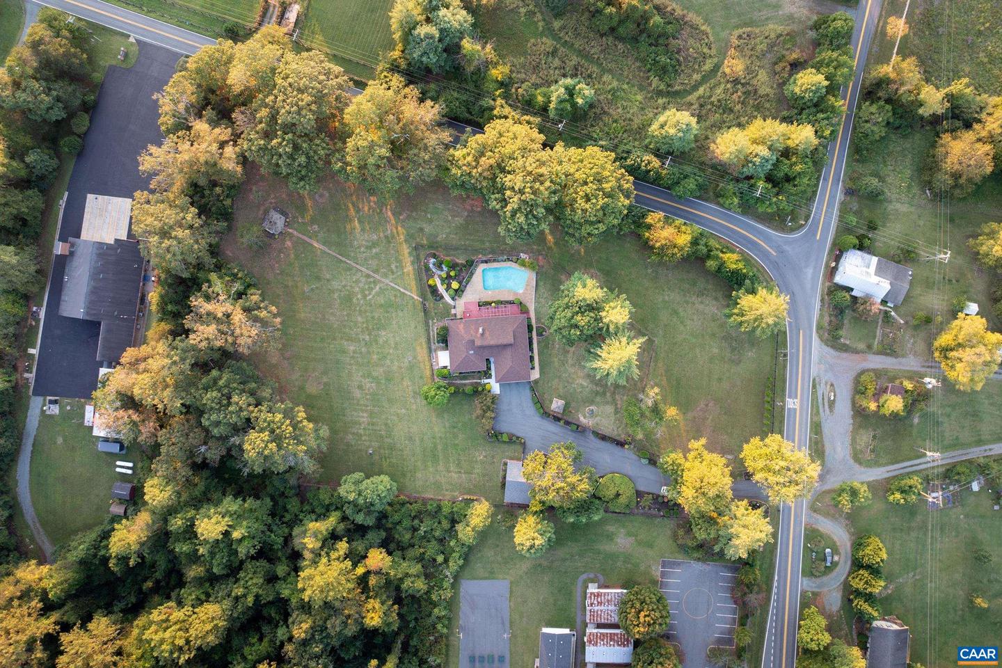 3869 STONY POINT RD, KESWICK, Virginia 22942, 3 Bedrooms Bedrooms, ,2 BathroomsBathrooms,Residential,For sale,3869 STONY POINT RD,669451 MLS # 669451