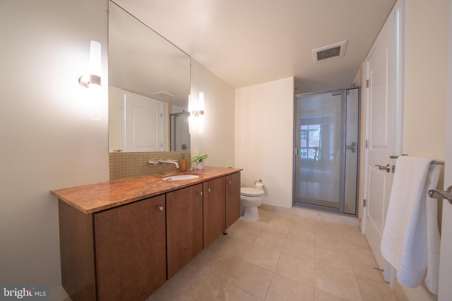 1025 1ST ST SE #611, WASHINGTON, District Of Columbia 20003, 2 Bedrooms Bedrooms, ,2 BathroomsBathrooms,Residential,For sale,1025 1ST ST SE #611,DCDC2224818 MLS # DCDC2224818