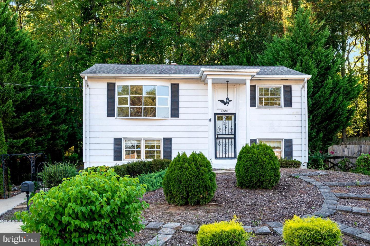 15214 COLORADO AVE, WOODBRIDGE, Virginia 22191, 3 Bedrooms Bedrooms, 9 Rooms Rooms,2 BathroomsBathrooms,Residential,For sale,15214 COLORADO AVE,VAPW2105070 MLS # VAPW2105070