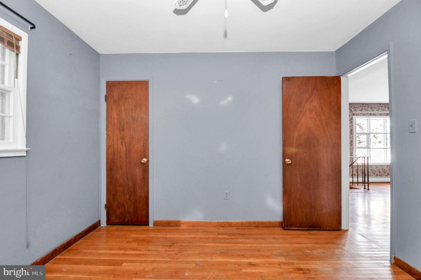 15214 COLORADO AVE, WOODBRIDGE, Virginia 22191, 3 Bedrooms Bedrooms, 9 Rooms Rooms,2 BathroomsBathrooms,Residential,For sale,15214 COLORADO AVE,VAPW2105070 MLS # VAPW2105070