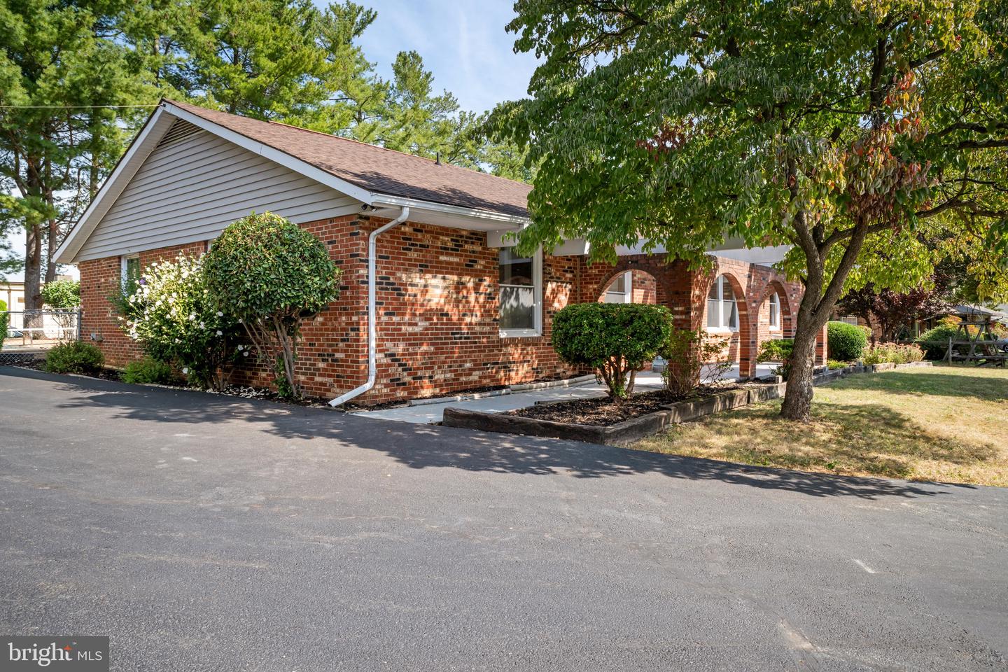 310 CAMBRIDGE DR #1, STUARTS DRAFT, Virginia 24477, 2 Bedrooms Bedrooms, ,2 BathroomsBathrooms,Residential,For sale,310 CAMBRIDGE DR #1,VAAG2002668 MLS # VAAG2002668