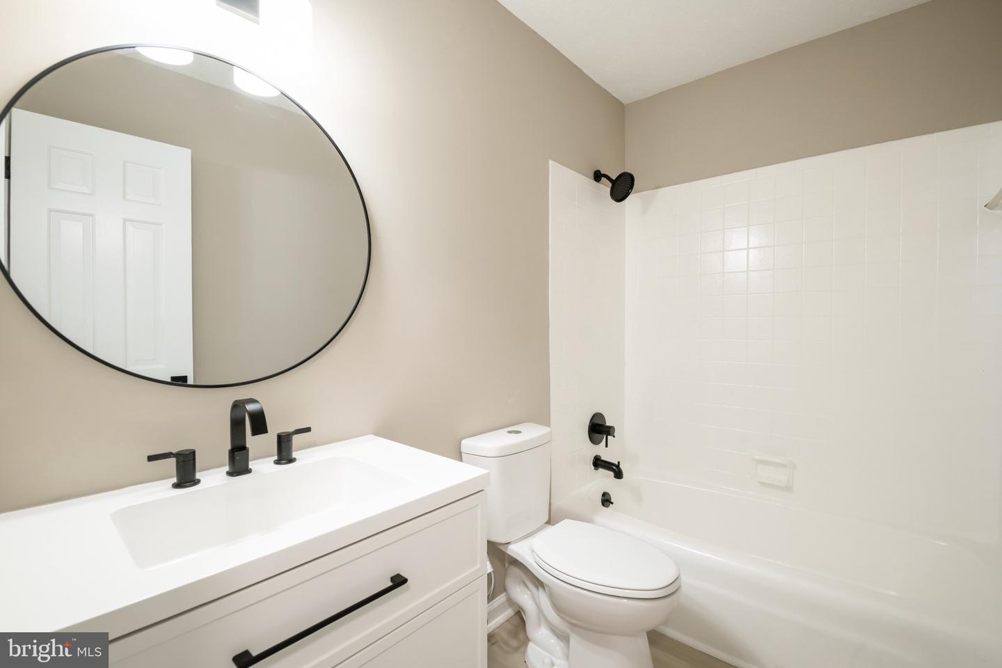 310 CAMBRIDGE DR #1, STUARTS DRAFT, Virginia 24477, 2 Bedrooms Bedrooms, ,2 BathroomsBathrooms,Residential,For sale,310 CAMBRIDGE DR #1,VAAG2002668 MLS # VAAG2002668