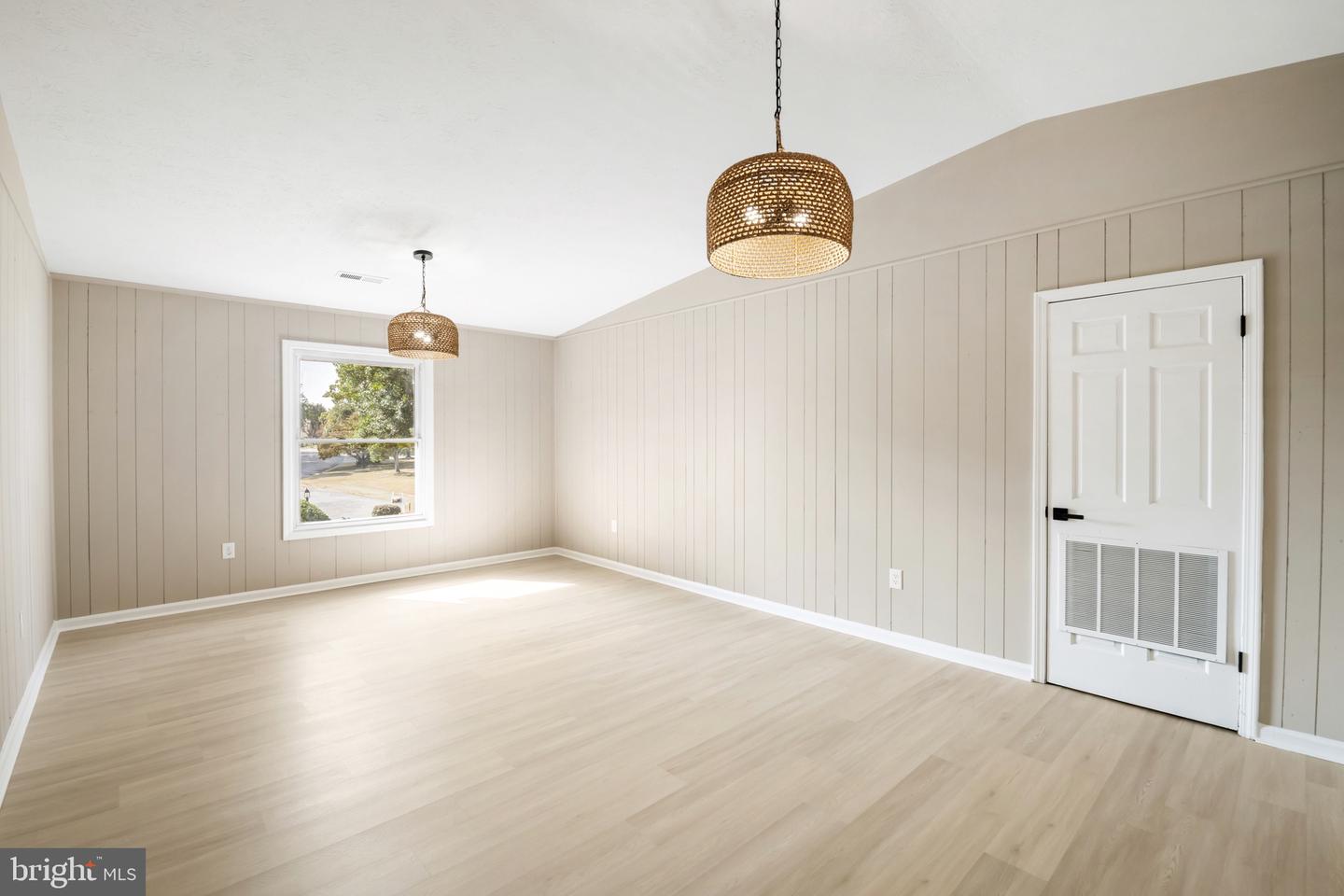 310 CAMBRIDGE DR #1, STUARTS DRAFT, Virginia 24477, 2 Bedrooms Bedrooms, ,2 BathroomsBathrooms,Residential,For sale,310 CAMBRIDGE DR #1,VAAG2002668 MLS # VAAG2002668