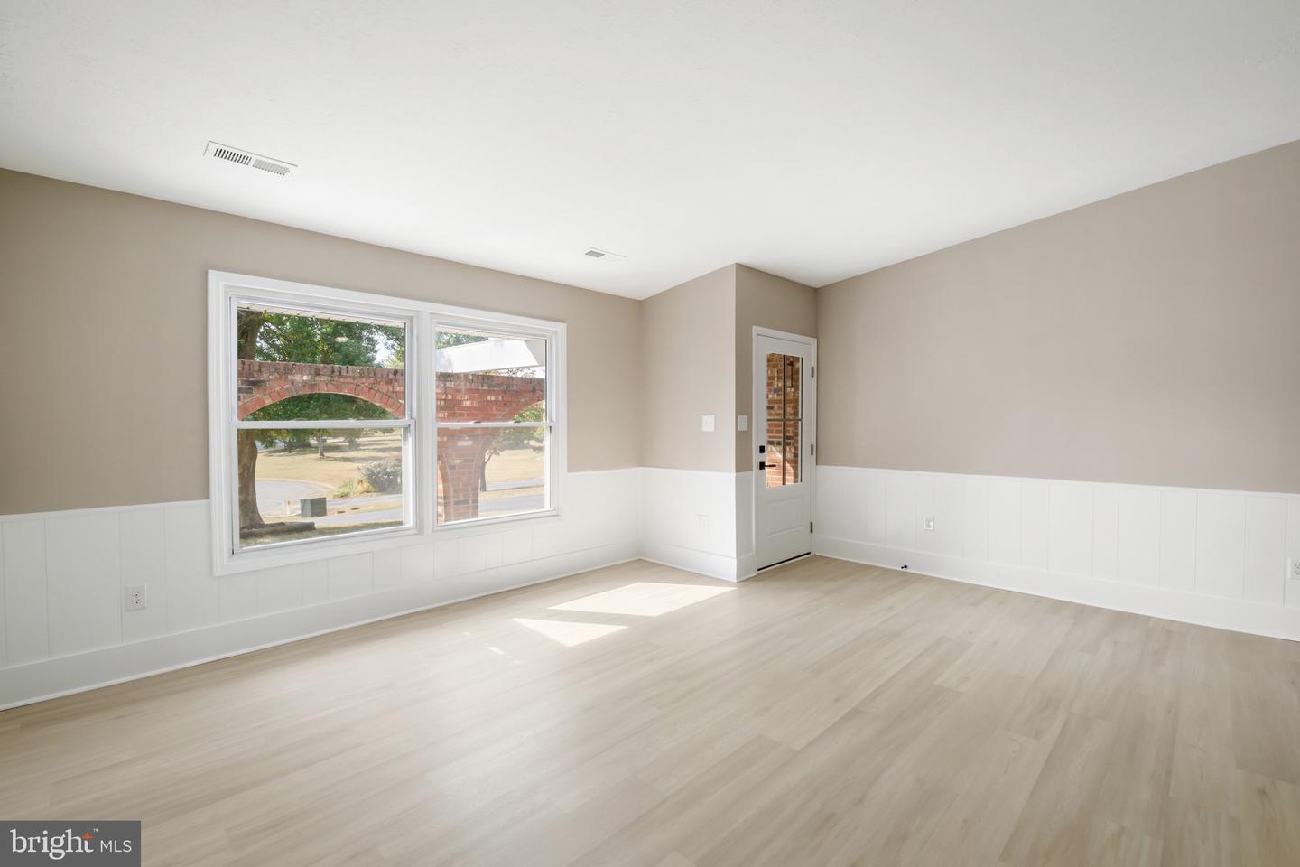 310 CAMBRIDGE DR #1, STUARTS DRAFT, Virginia 24477, 2 Bedrooms Bedrooms, ,2 BathroomsBathrooms,Residential,For sale,310 CAMBRIDGE DR #1,VAAG2002668 MLS # VAAG2002668