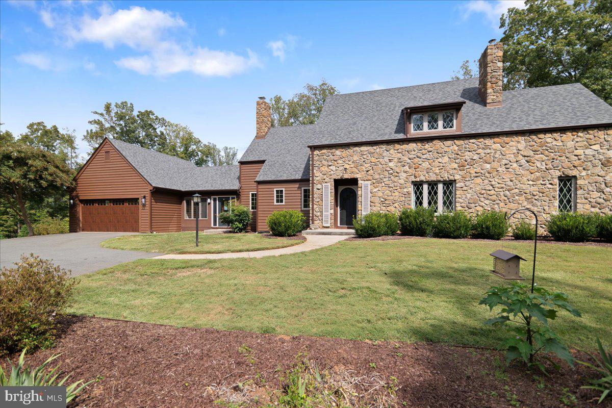 181 MOBLEY MTN RD, AMHERST, Virginia 24521, ,1 BathroomBathrooms,Residential,For sale,181 MOBLEY MTN RD,VAAH2000084 MLS # VAAH2000084