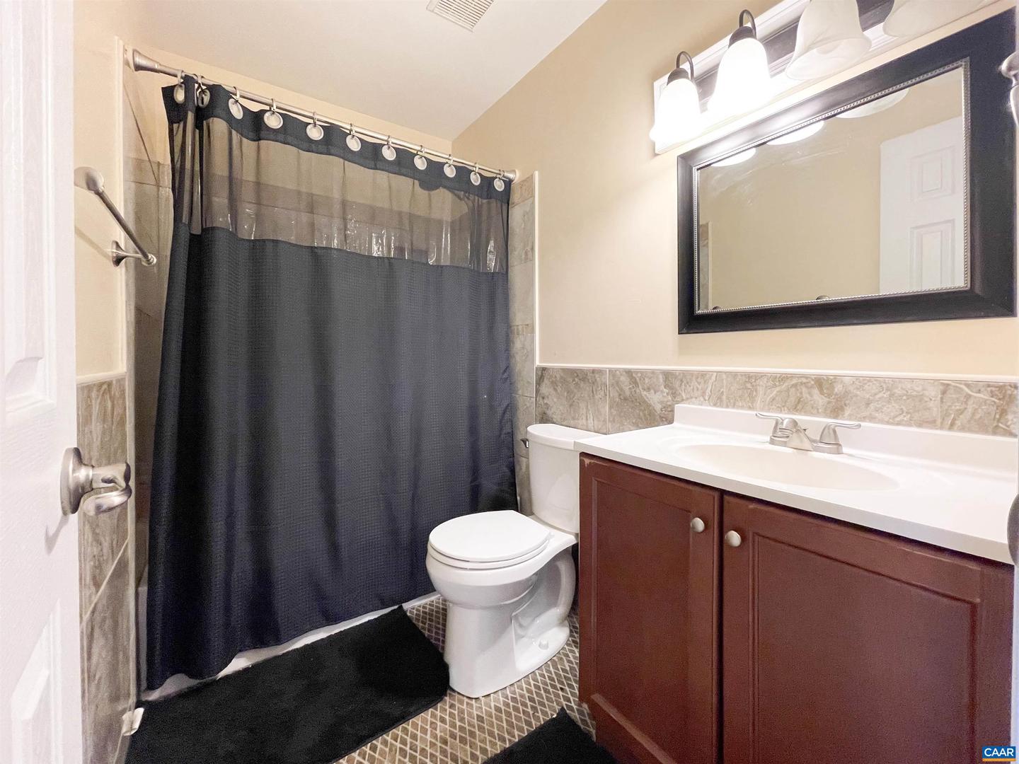 15760 FOX CHASE LN, CULPEPER, Virginia 22701, 4 Bedrooms Bedrooms, ,4 BathroomsBathrooms,Residential,For sale,15760 FOX CHASE LN,669519 MLS # 669519