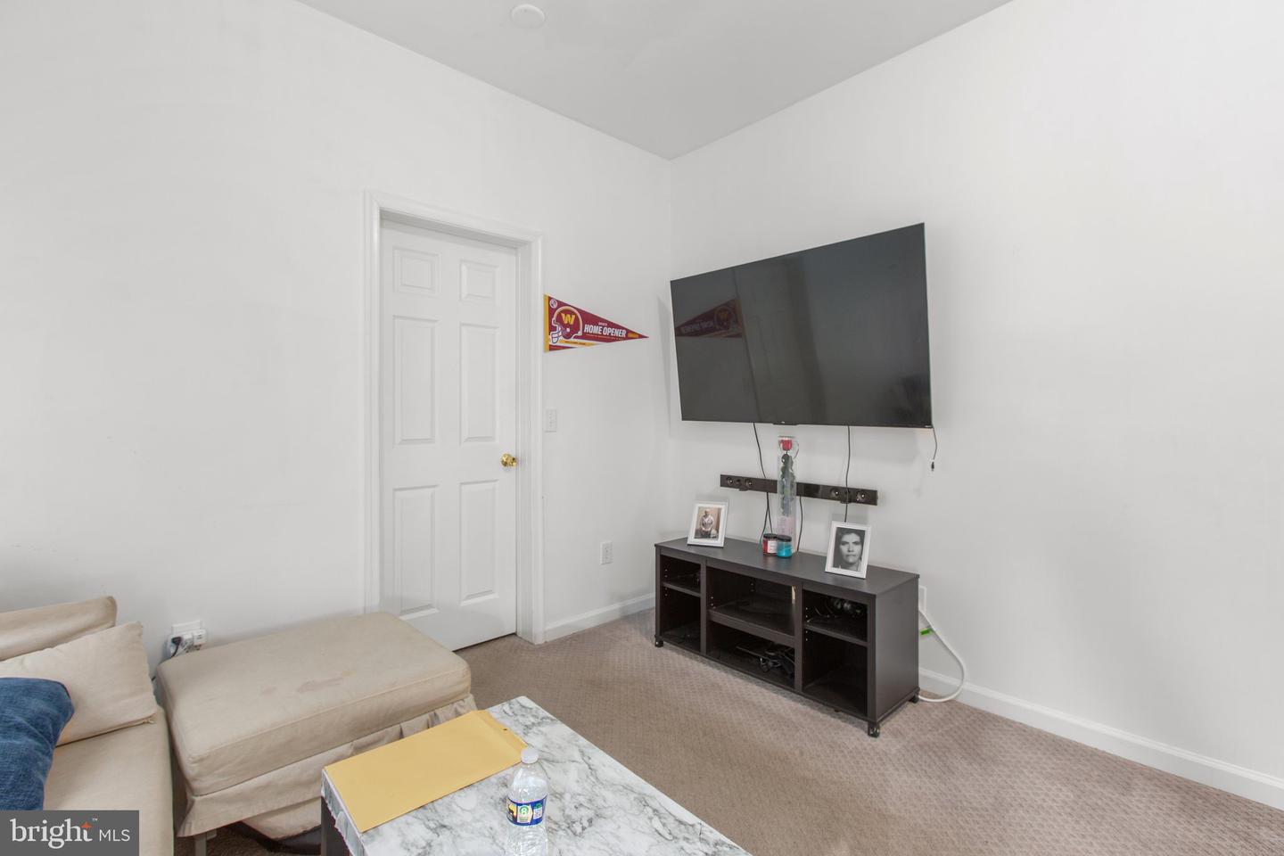 9011 SMITHS BEND RD, FREDERICKSBURG, Virginia 22407, 2 Bedrooms Bedrooms, ,1 BathroomBathrooms,Residential,For sale,9011 SMITHS BEND RD,VASP2032454 MLS # VASP2032454