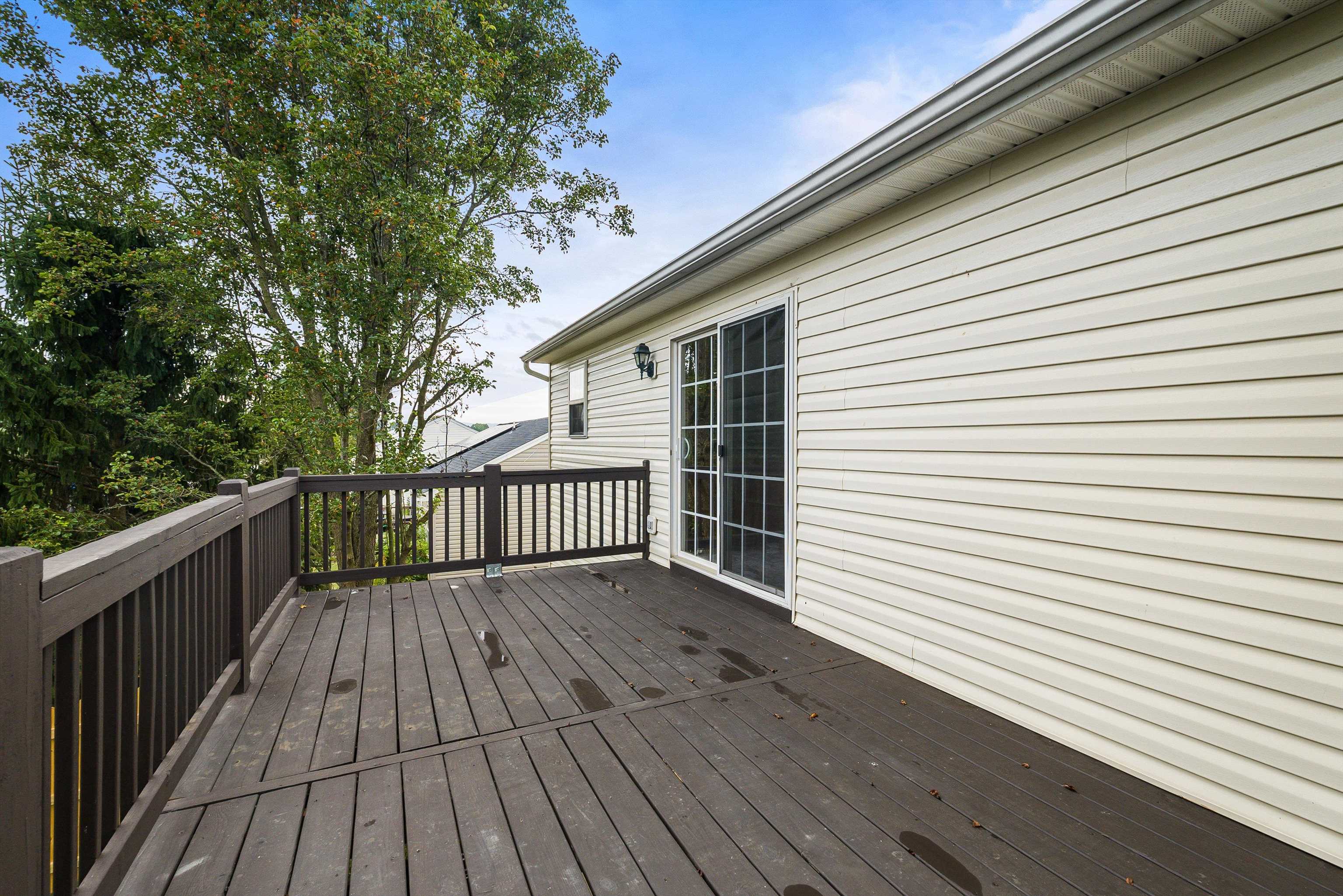 14 CARROLLTON CT, WEYERS CAVE, Virginia 24486, 4 Bedrooms Bedrooms, ,2 BathroomsBathrooms,Residential,14 CARROLLTON CT,669521 MLS # 669521