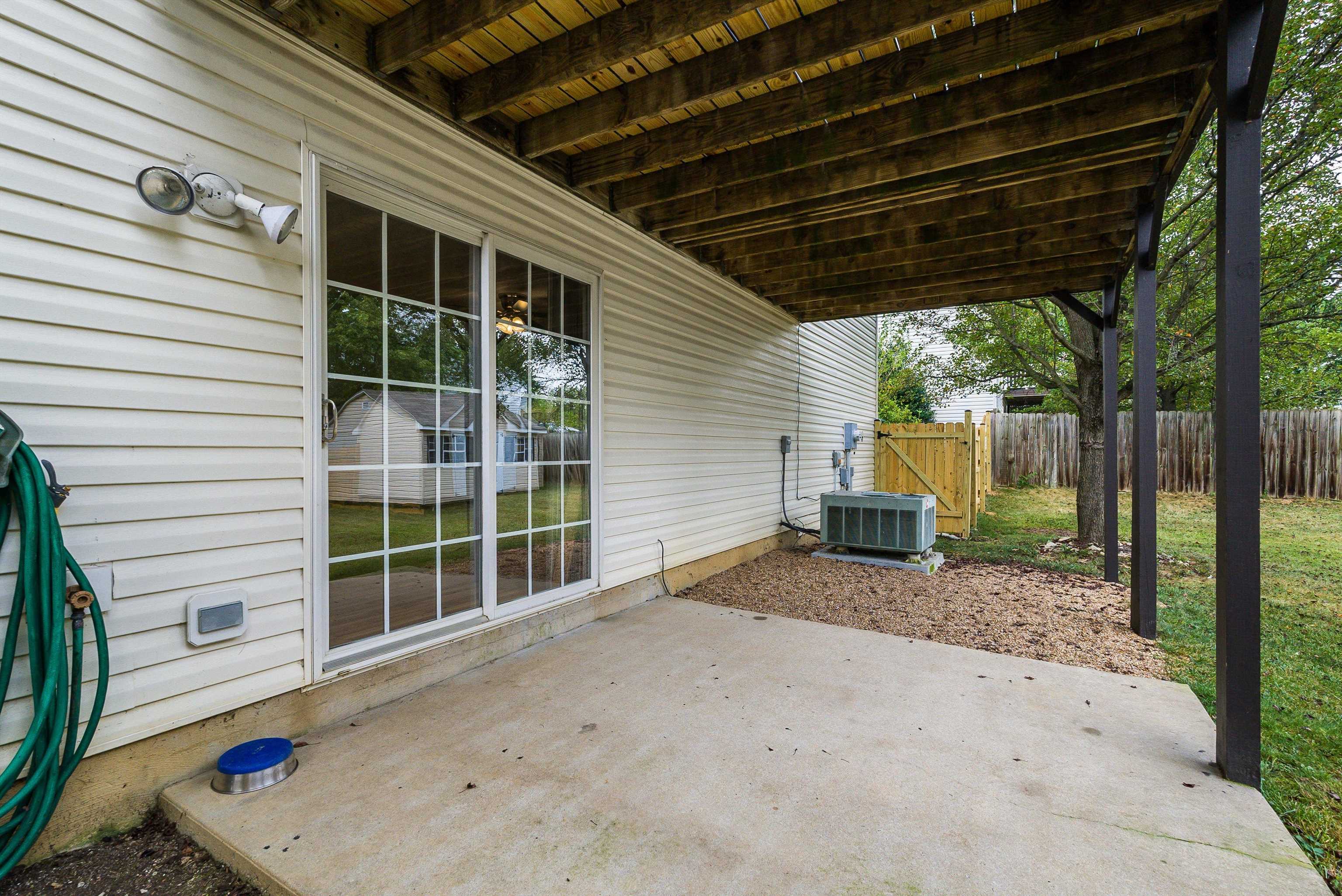 14 CARROLLTON CT, WEYERS CAVE, Virginia 24486, 4 Bedrooms Bedrooms, ,2 BathroomsBathrooms,Residential,14 CARROLLTON CT,669521 MLS # 669521