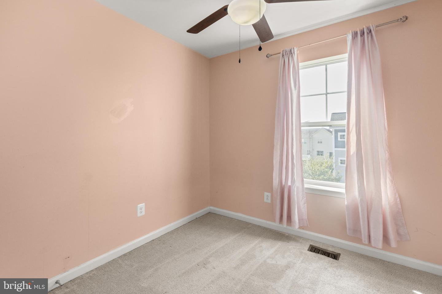 111 ROTUNDA DR, STEPHENSON, Virginia 22656, 4 Bedrooms Bedrooms, ,2 BathroomsBathrooms,Residential,For sale,111 ROTUNDA DR,VAFV2037078 MLS # VAFV2037078
