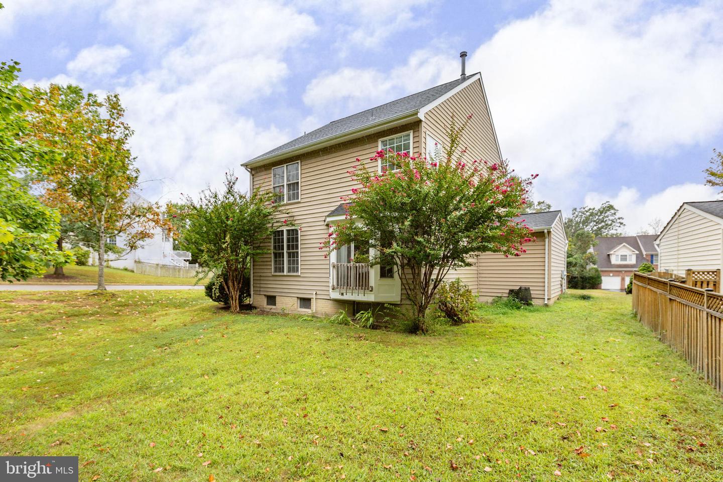 17575 DEWEYS RUN LN, DUMFRIES, Virginia 22026, 4 Bedrooms Bedrooms, 8 Rooms Rooms,2 BathroomsBathrooms,Residential,For sale,17575 DEWEYS RUN LN,VAPW2104908 MLS # VAPW2104908