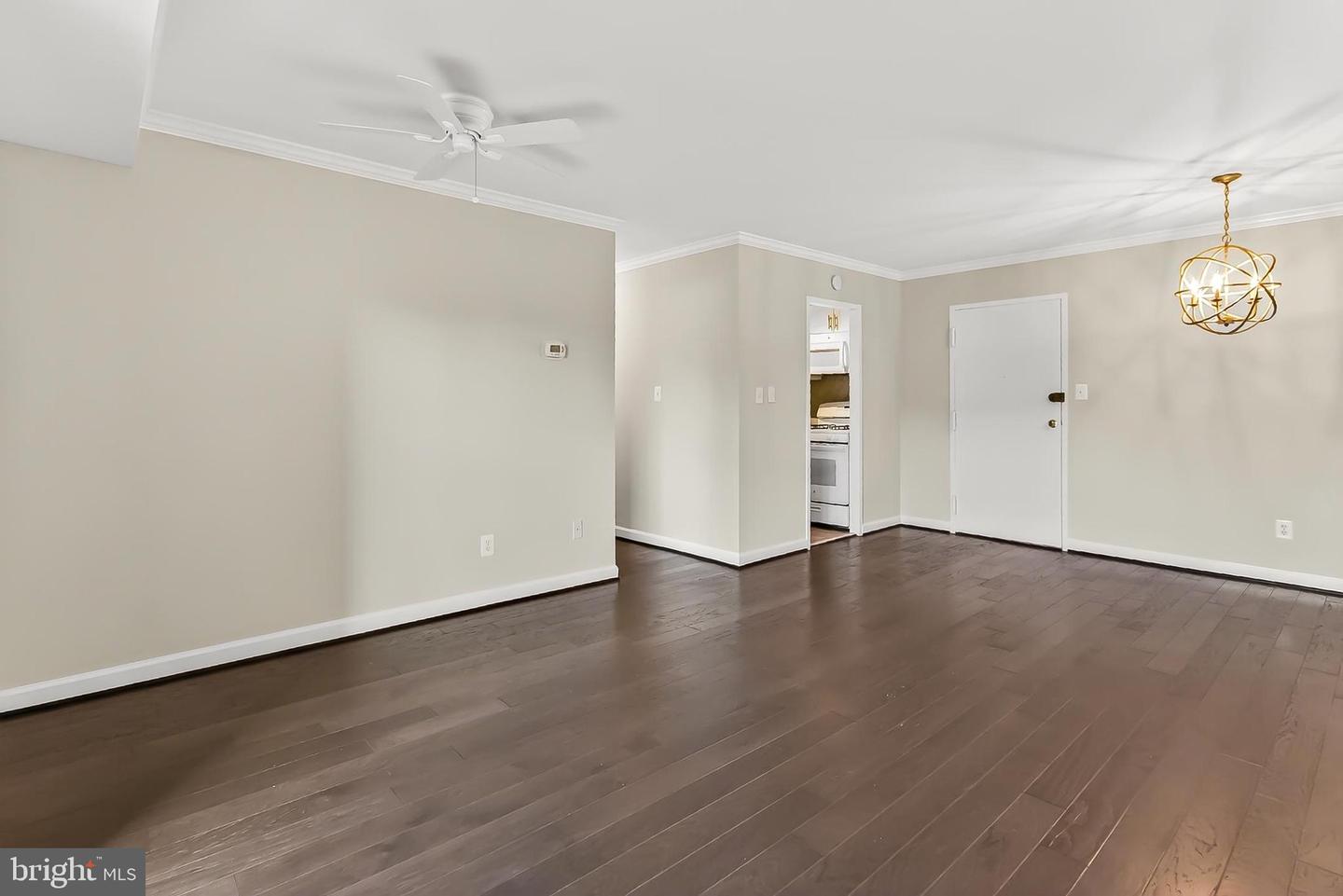 1931 N CLEVELAND ST #409, ARLINGTON, Virginia 22201, 1 Bedroom Bedrooms, ,1 BathroomBathrooms,Residential,For sale,1931 N CLEVELAND ST #409,VAAR2064300 MLS # VAAR2064300