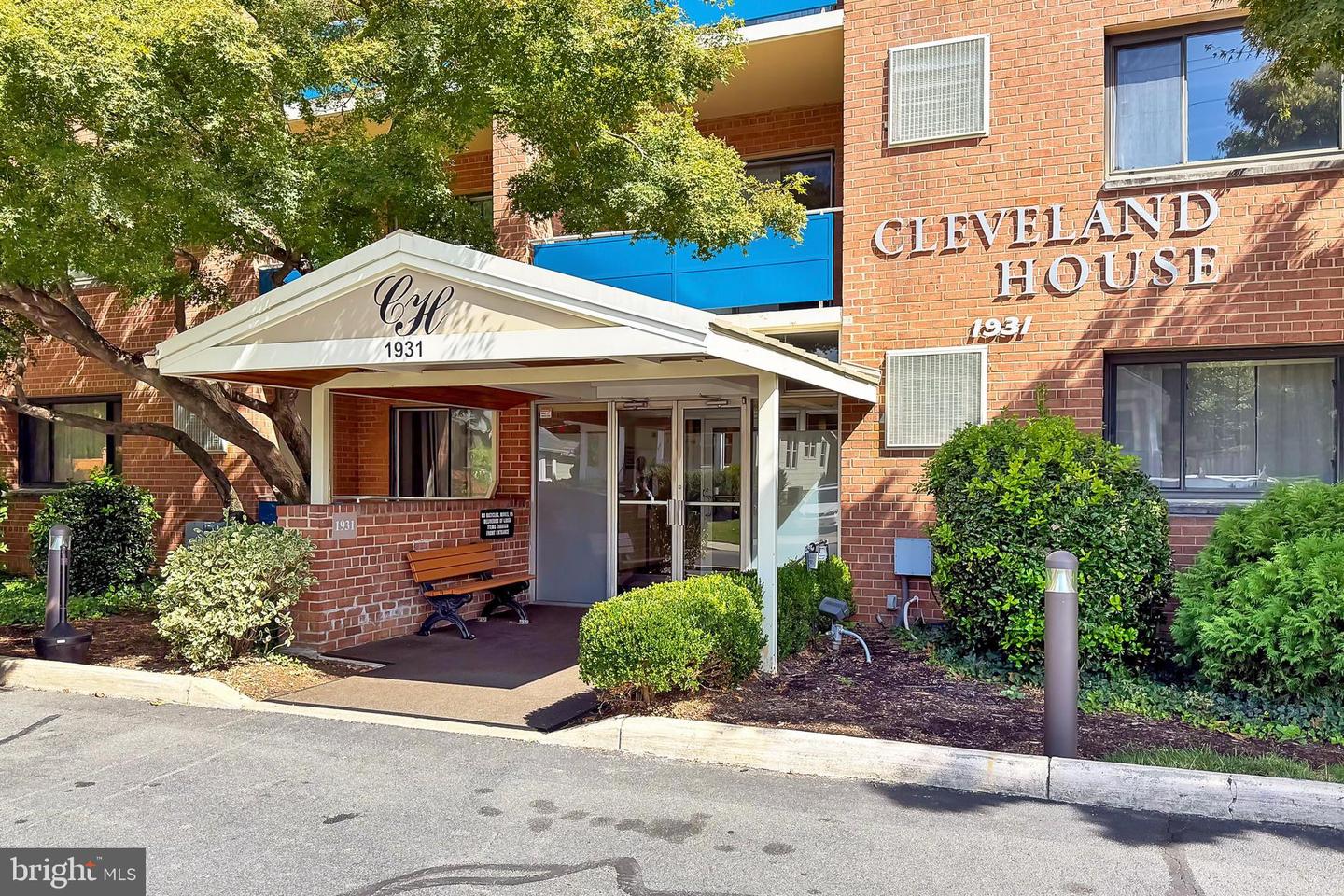1931 N CLEVELAND ST #409, ARLINGTON, Virginia 22201, 1 Bedroom Bedrooms, ,1 BathroomBathrooms,Residential,For sale,1931 N CLEVELAND ST #409,VAAR2064300 MLS # VAAR2064300
